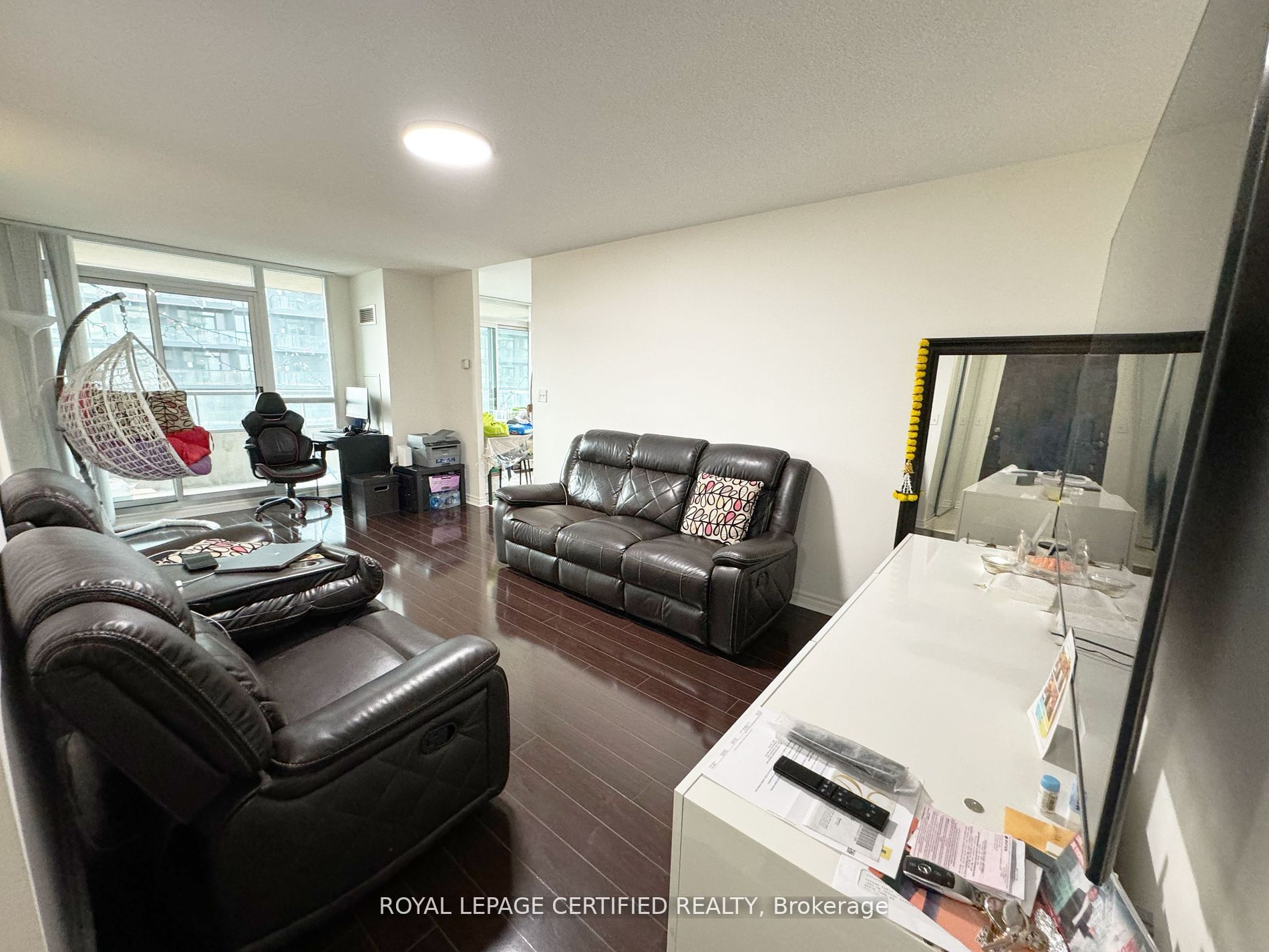 18 Spring Garden Avenue, #1602