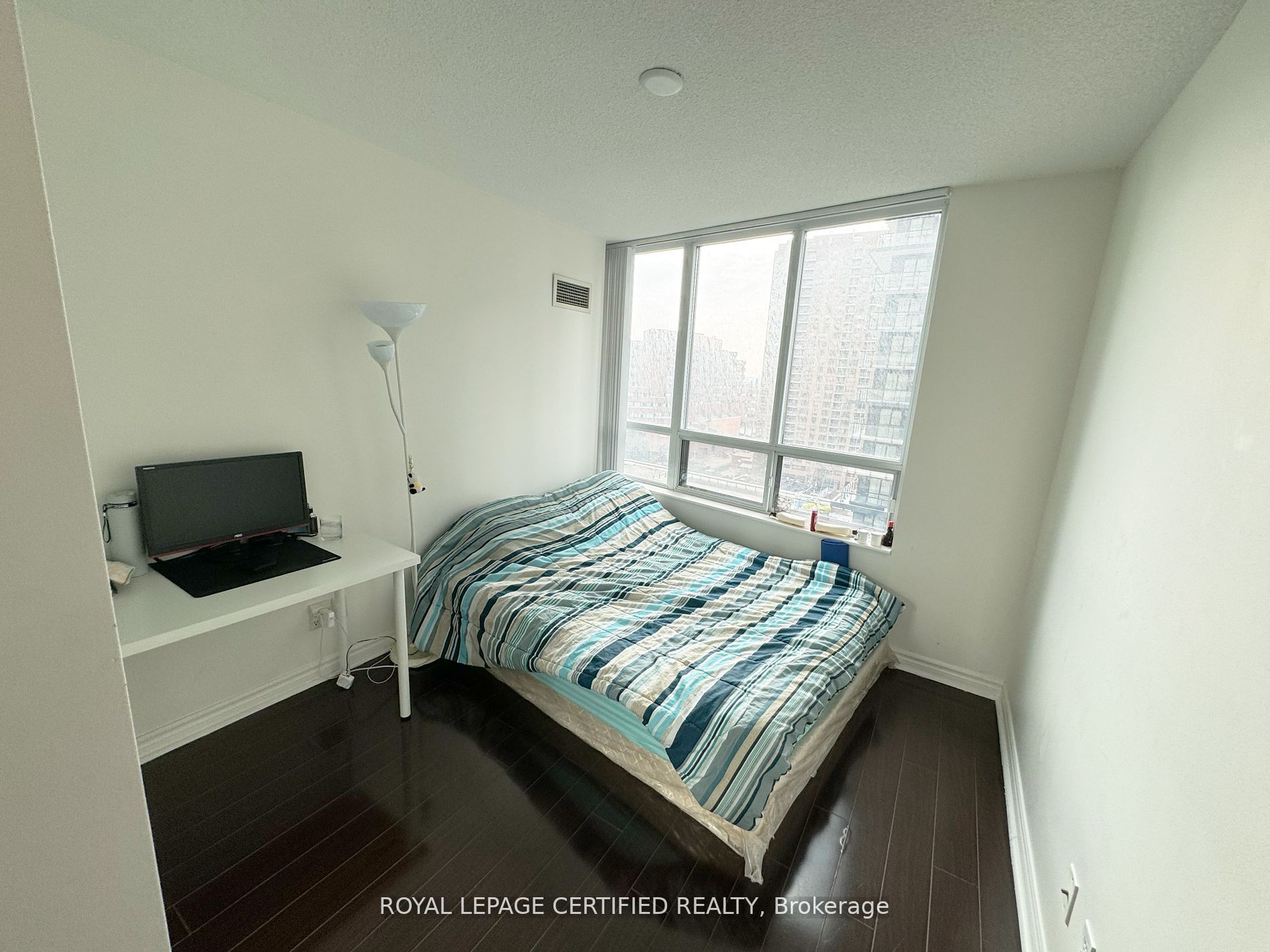 18 Spring Garden Avenue, #1602