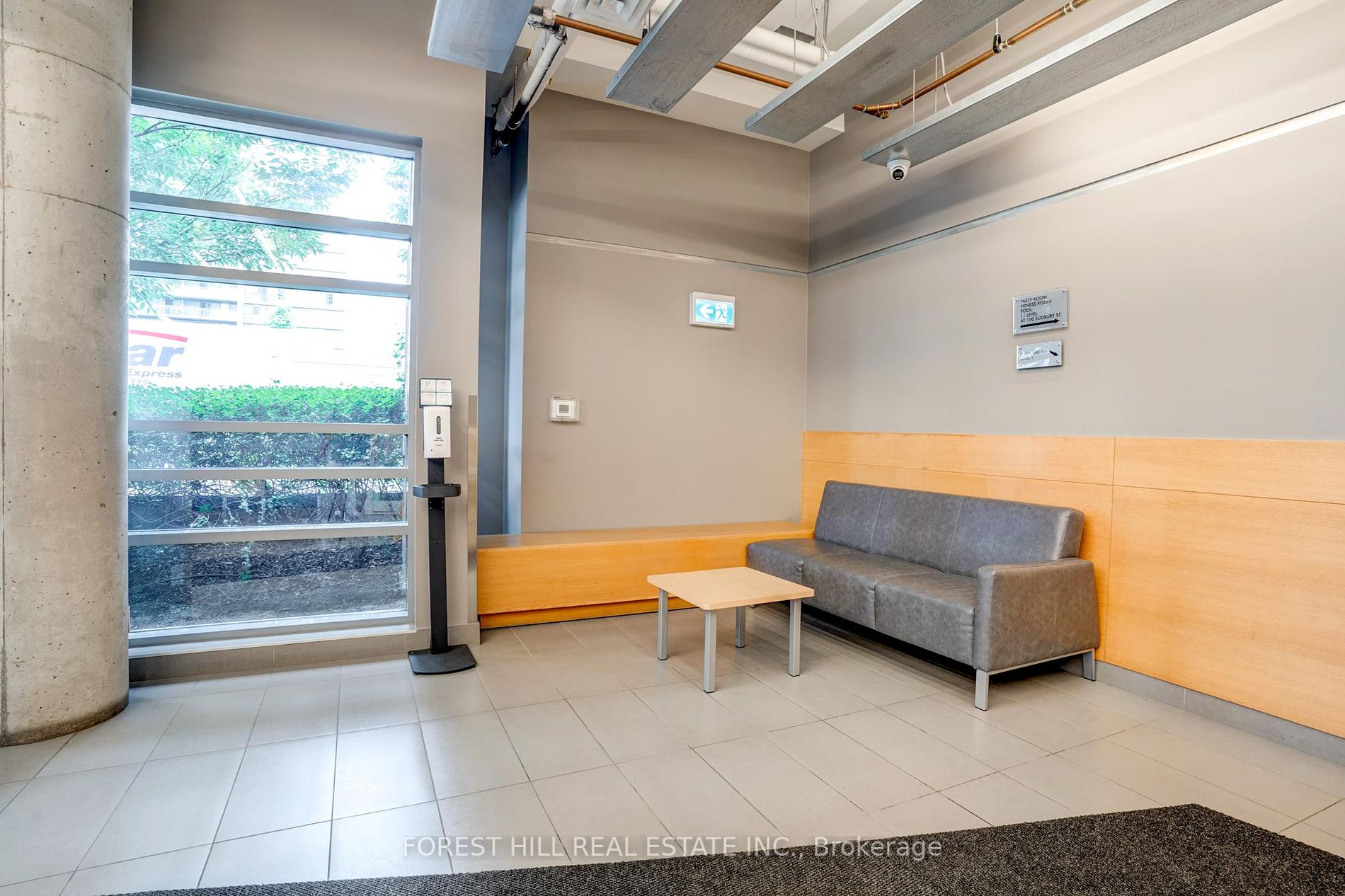 170 Sudbury Street, #405