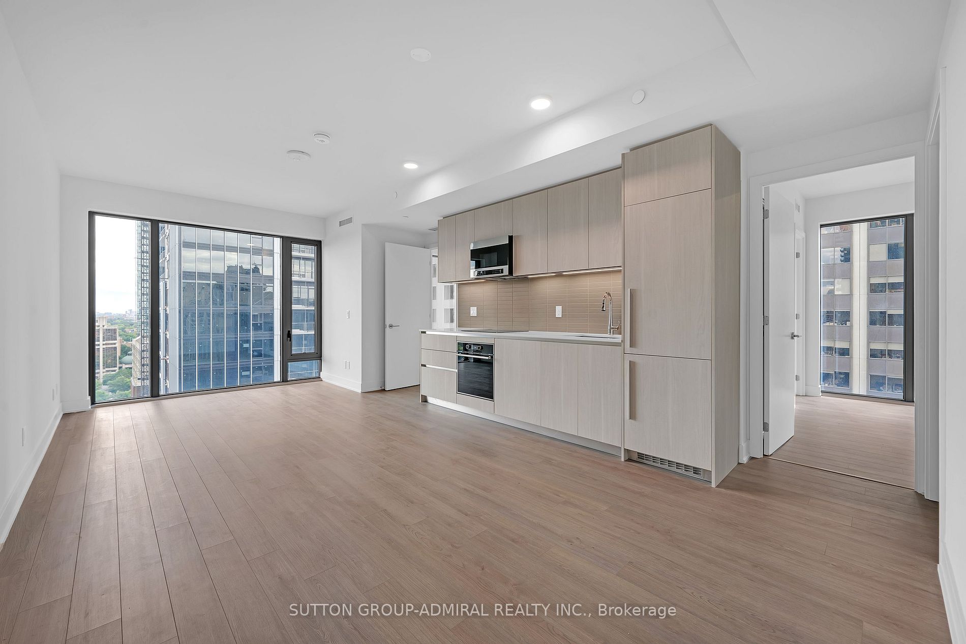 8 Cumberland St, #1706