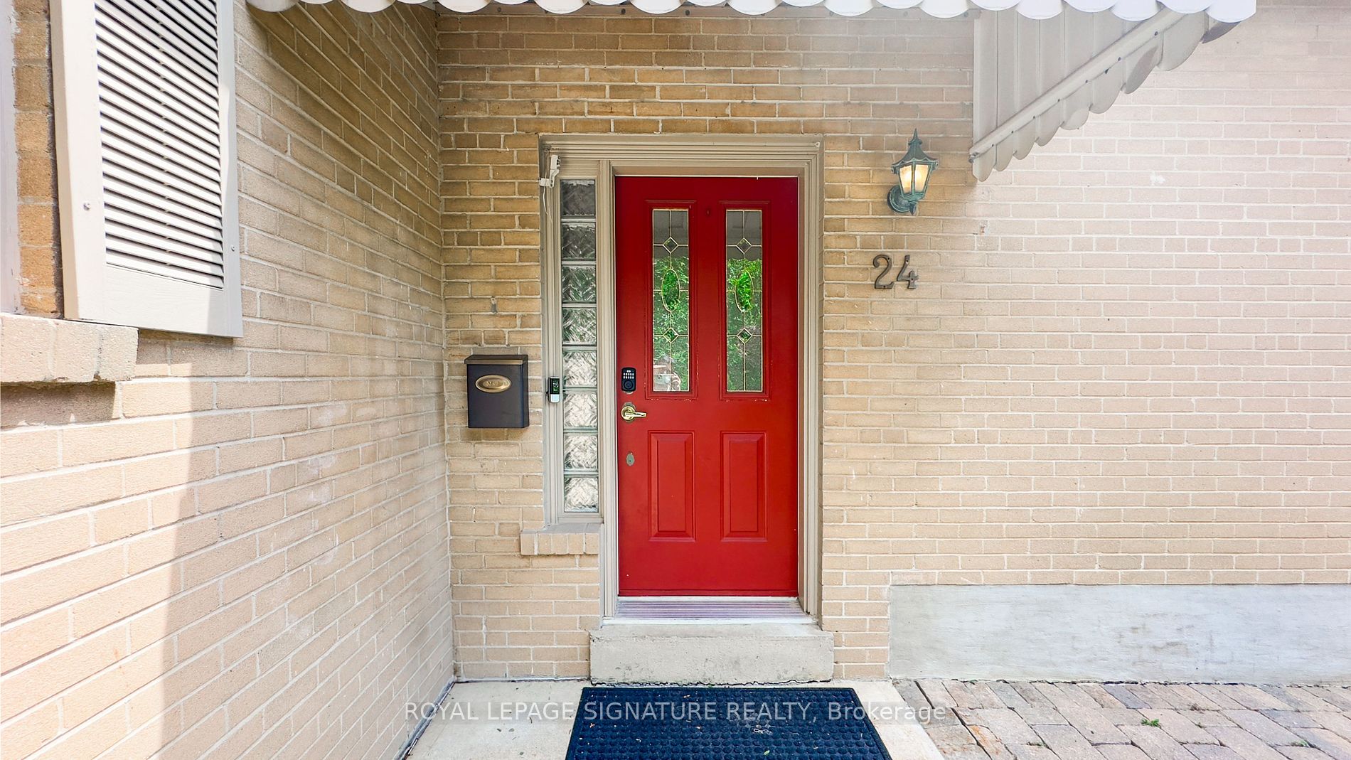 24 Burleigh Heights Drive
