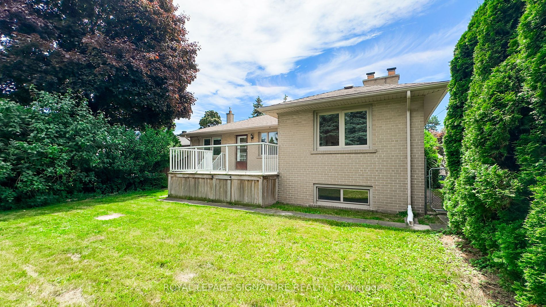 24 Burleigh Heights Drive