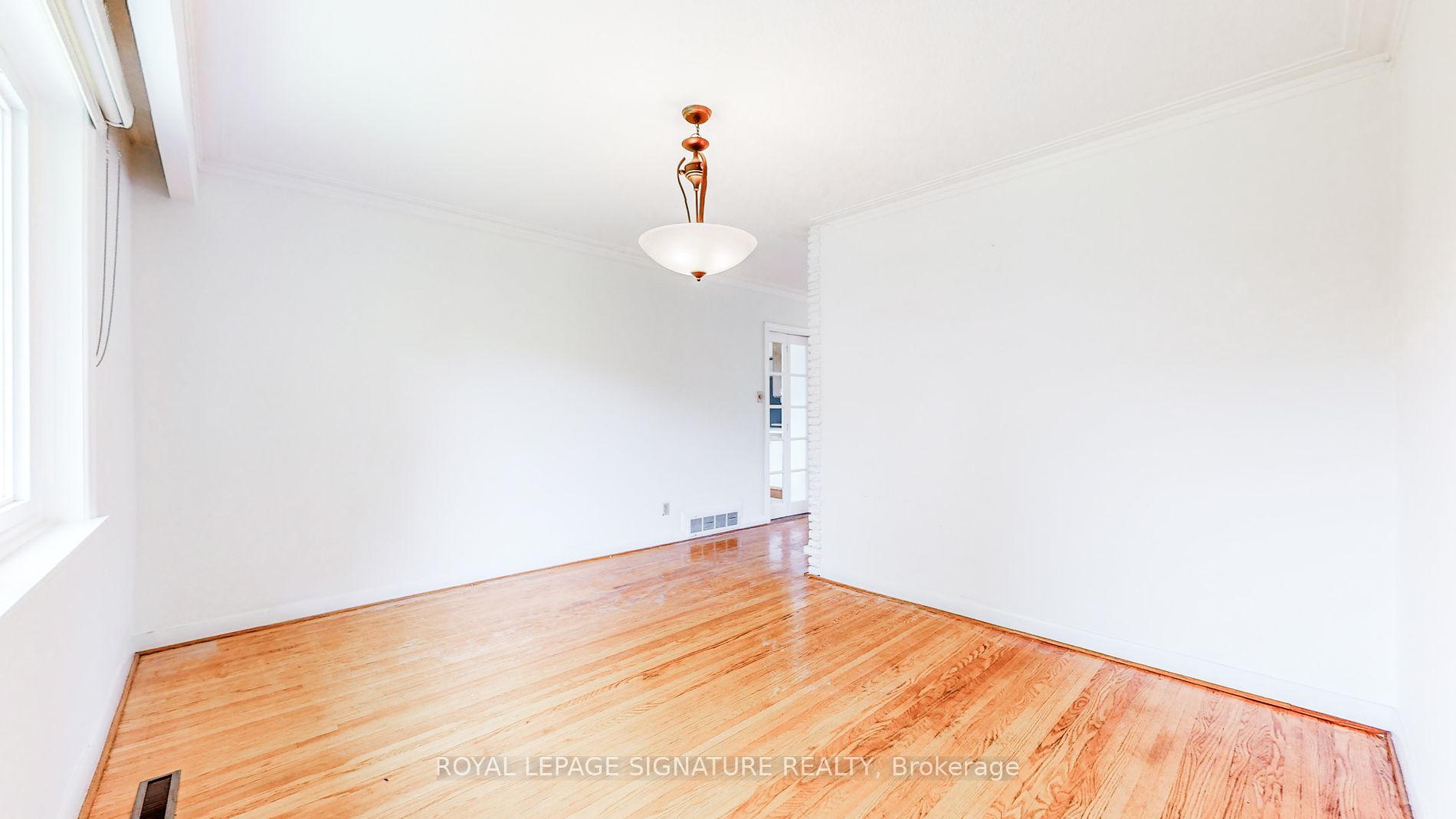 24 Burleigh Heights Drive
