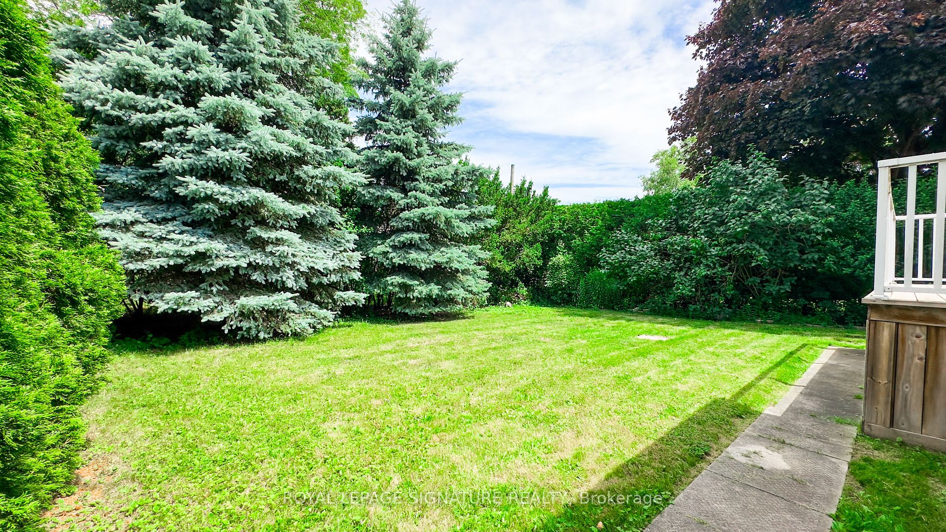 24 Burleigh Heights Drive