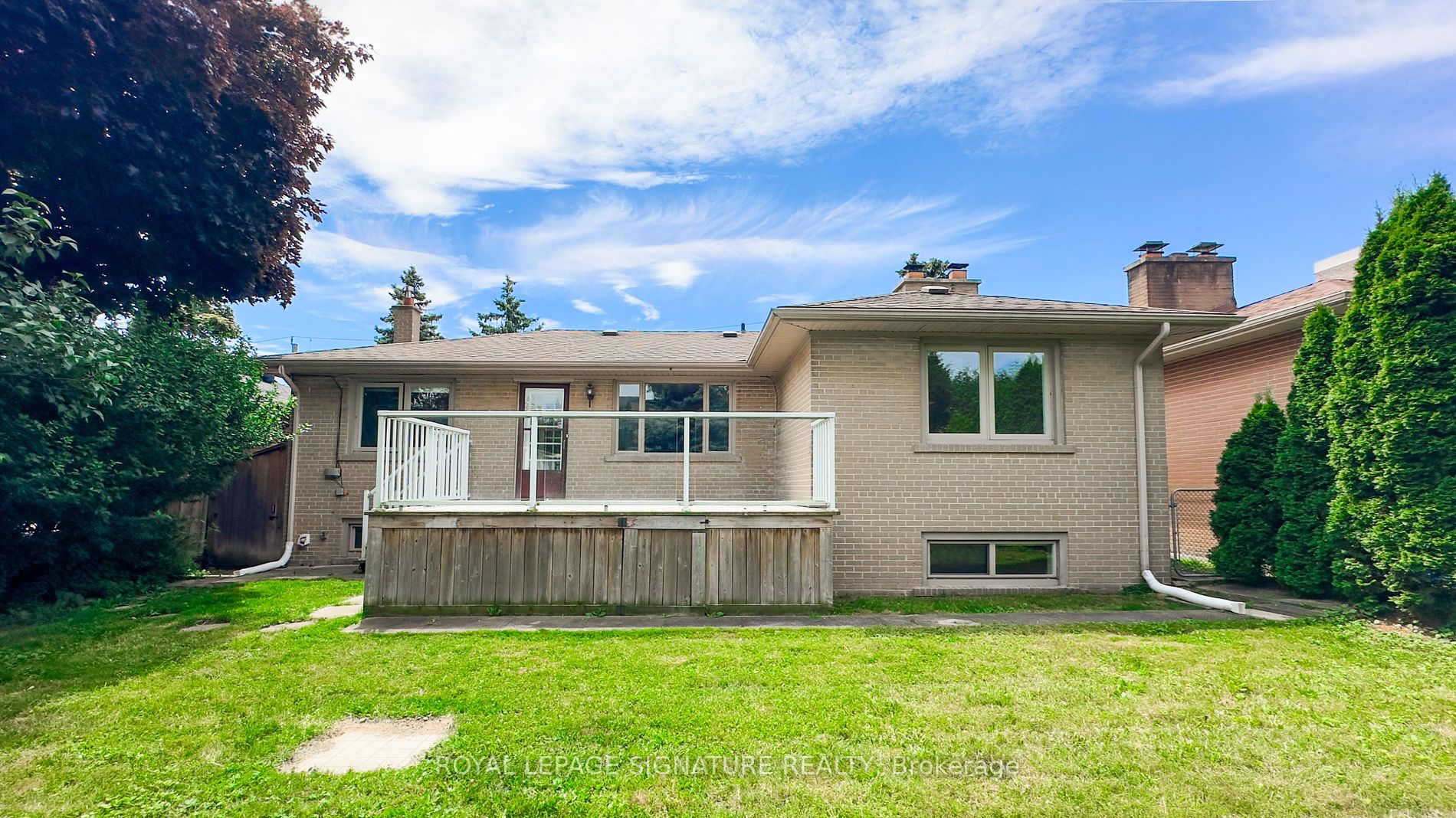 24 Burleigh Heights Drive