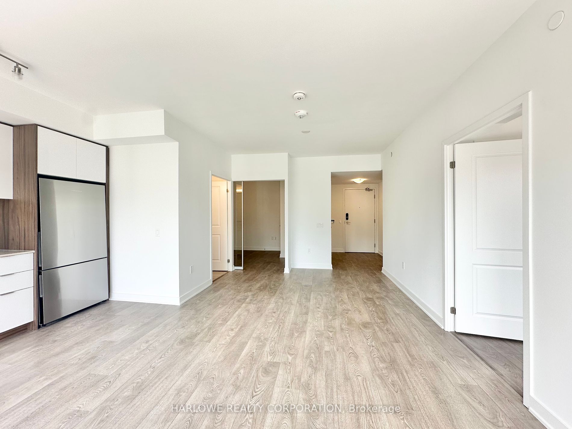 543 Richmond Street W #1008