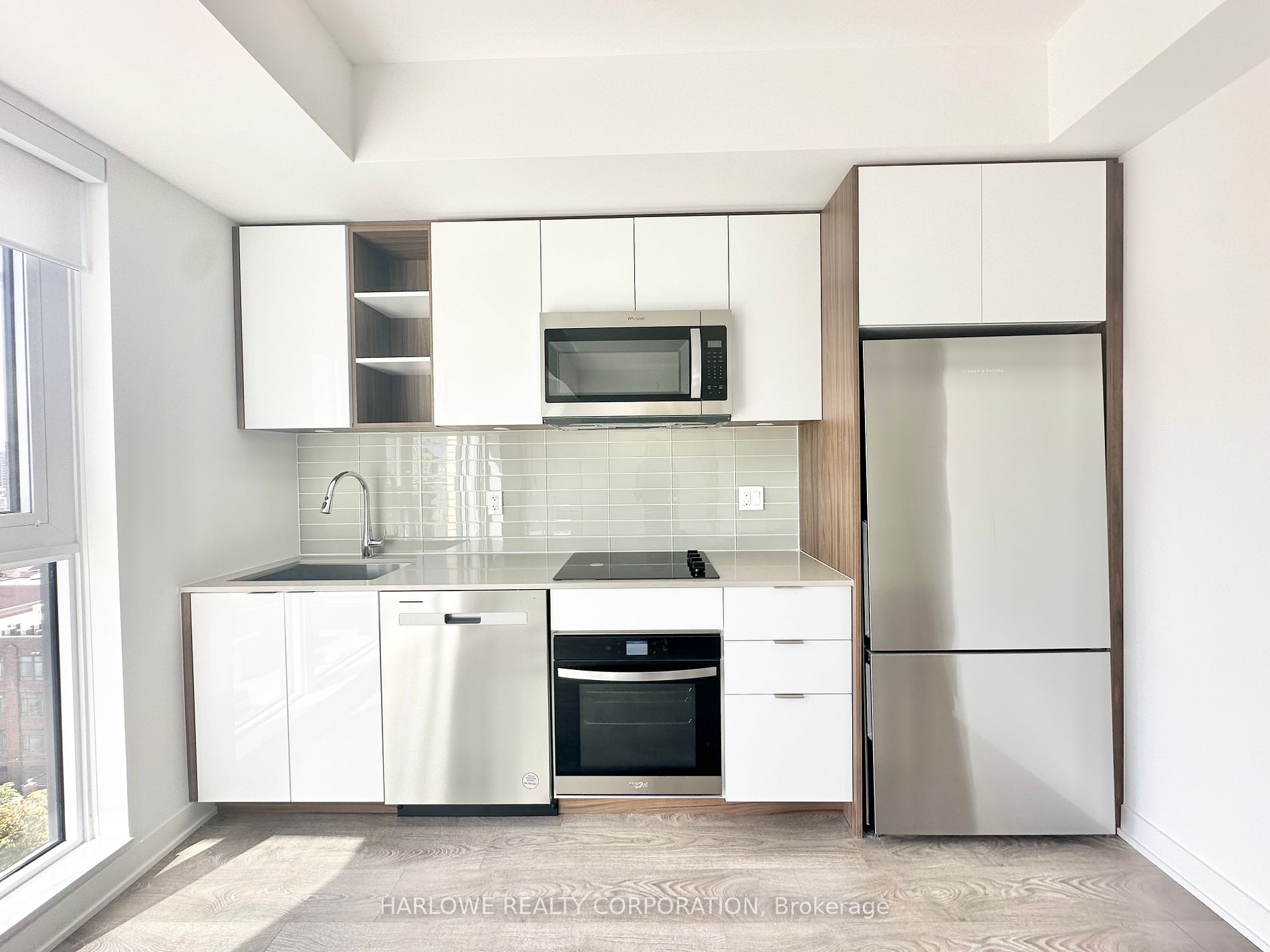 543 Richmond Street W #1008