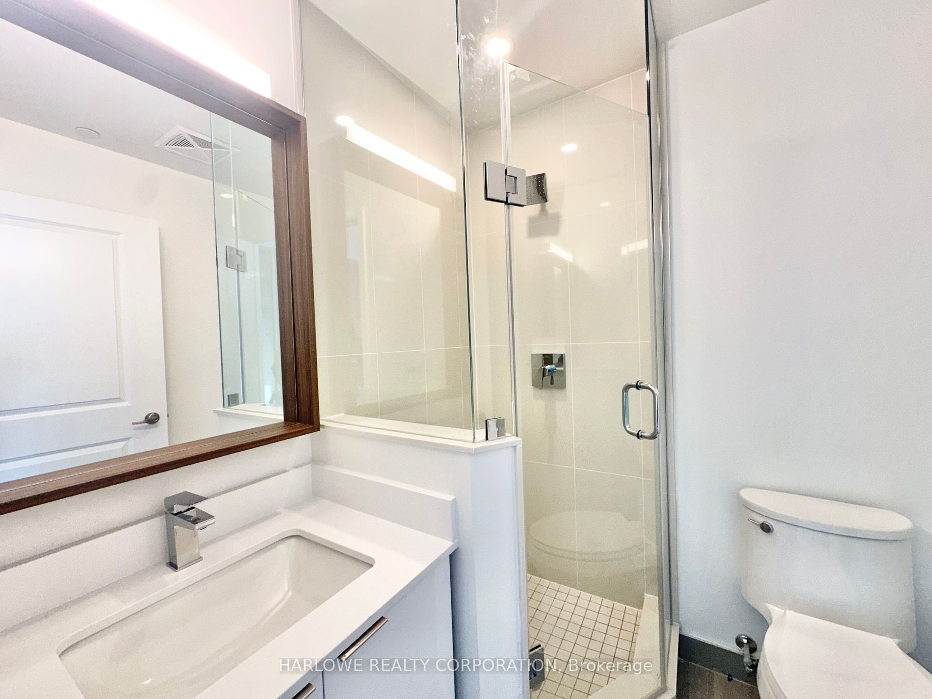543 Richmond Street W #1008