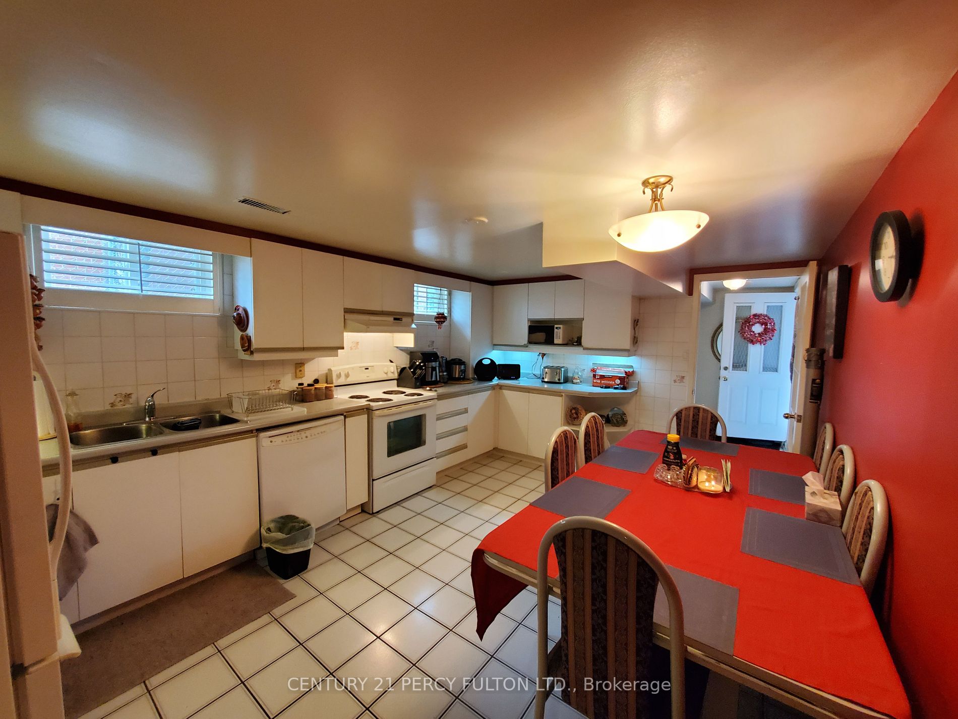 36 St. Paschal Court
