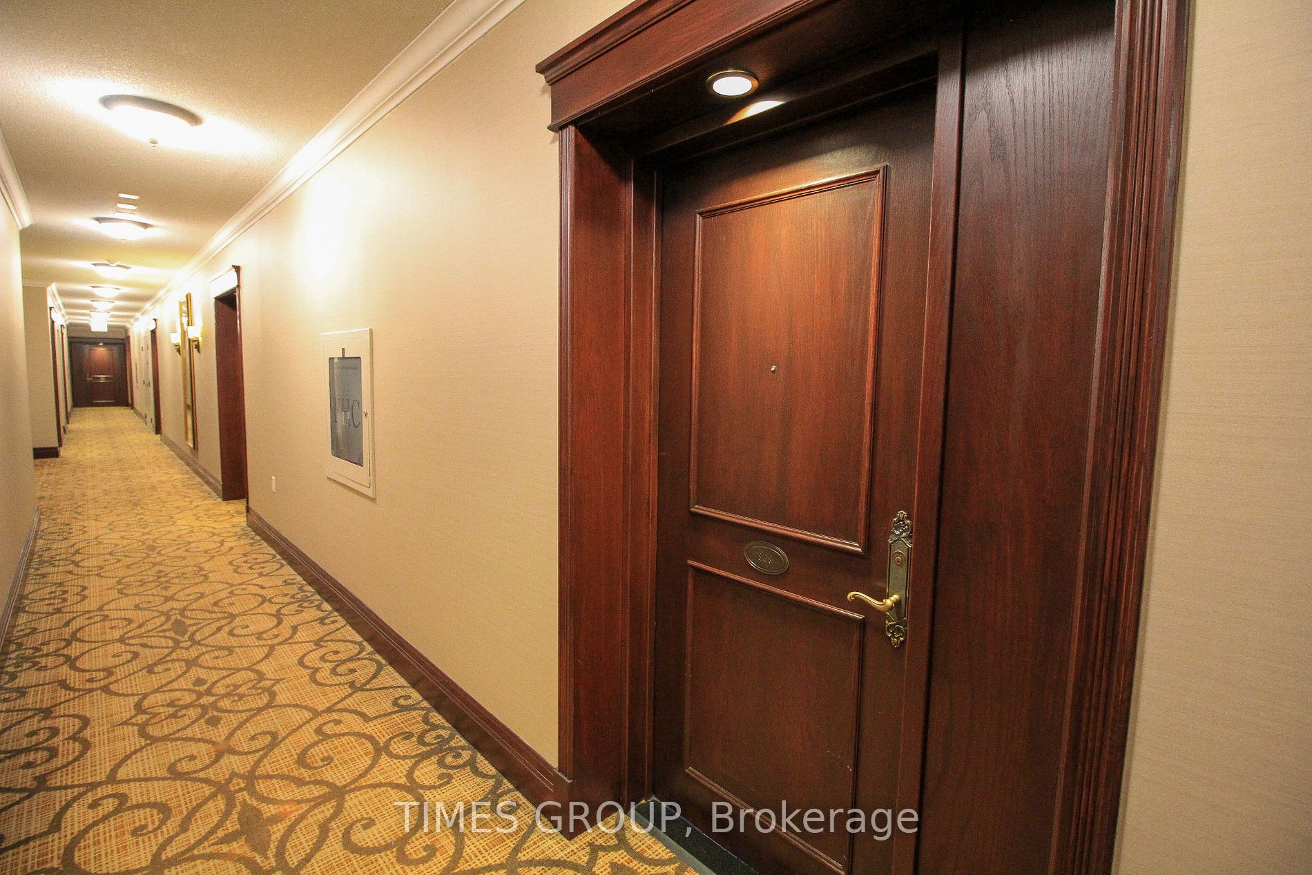 1 Clairtrell Road #808