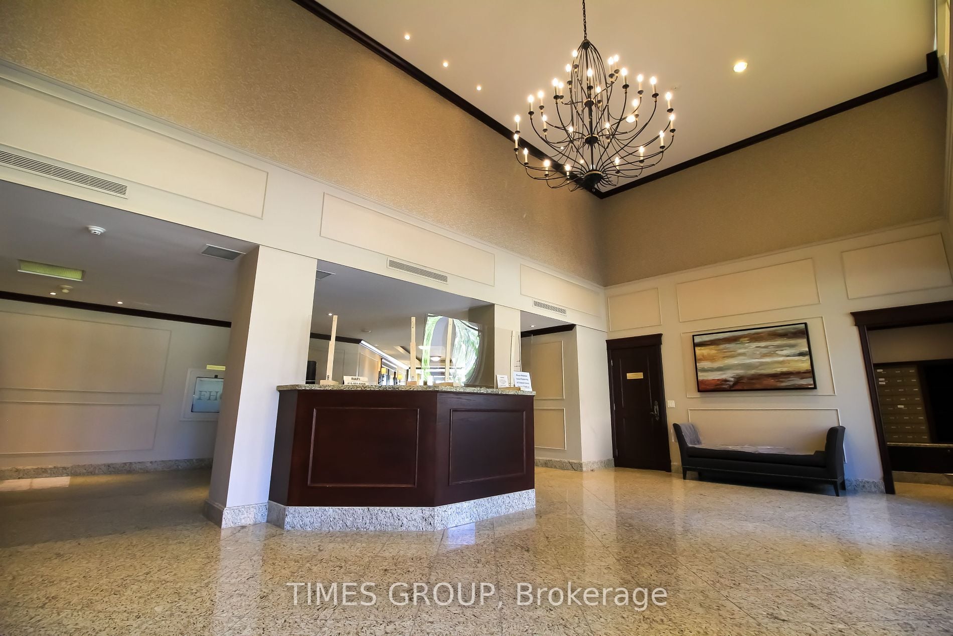 1 Clairtrell Road #808