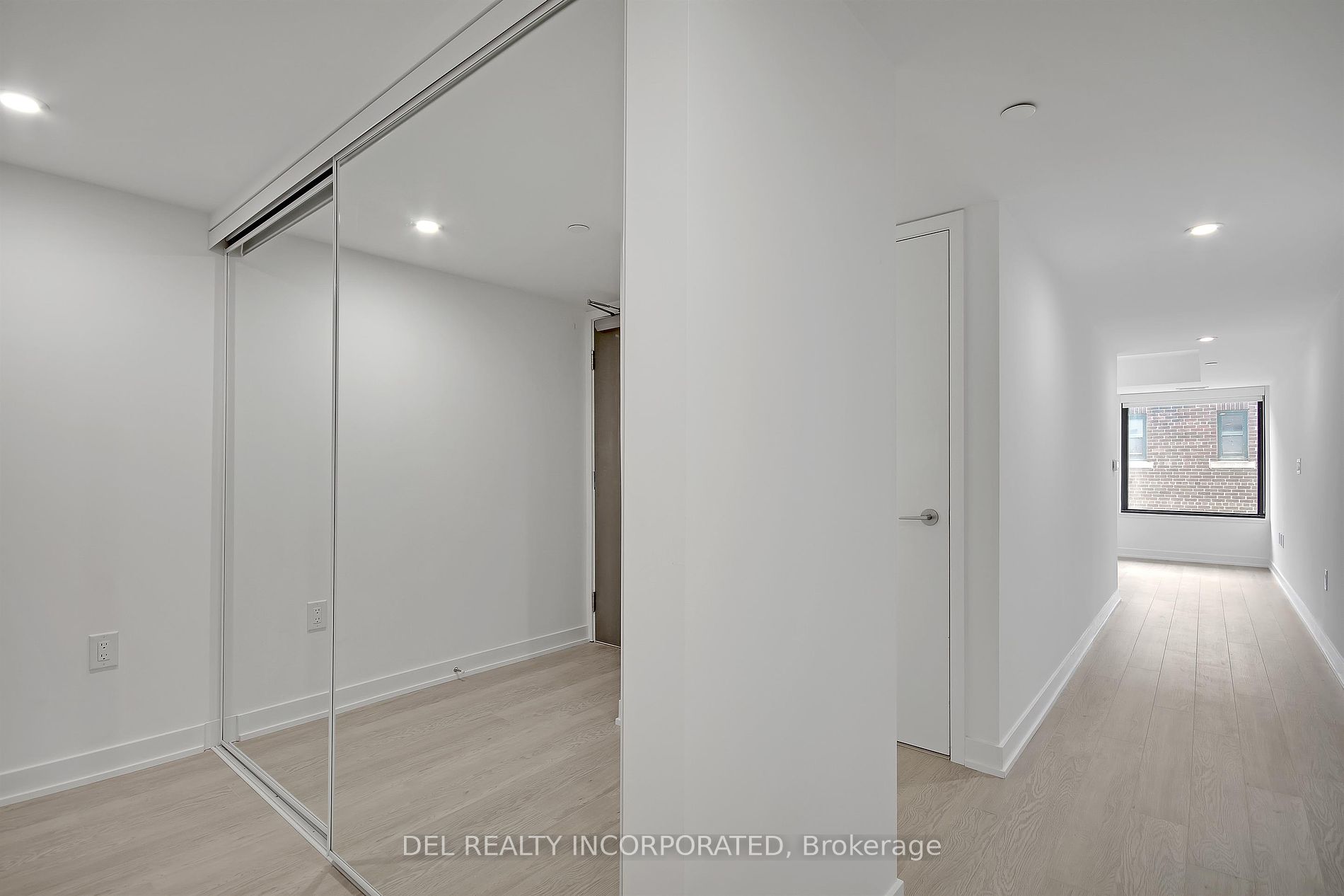 3 Strathgowan Avenue, #323
