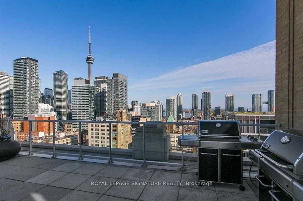 438 Richmond Street W, #608