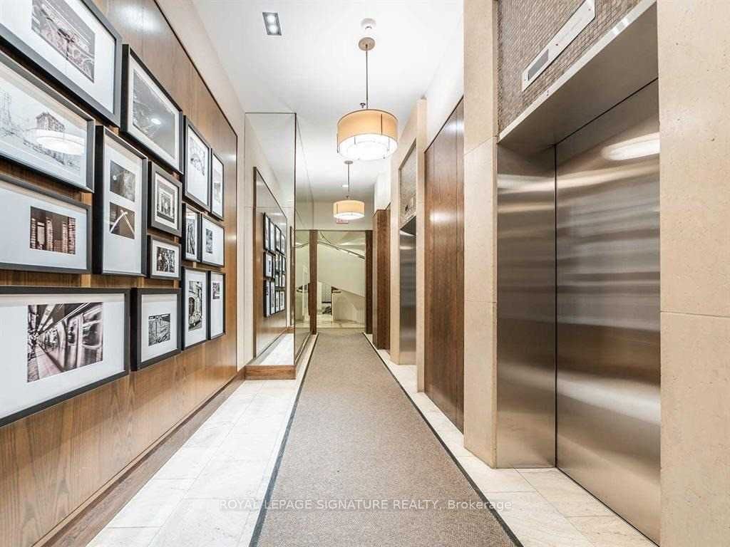 438 Richmond Street W, #608