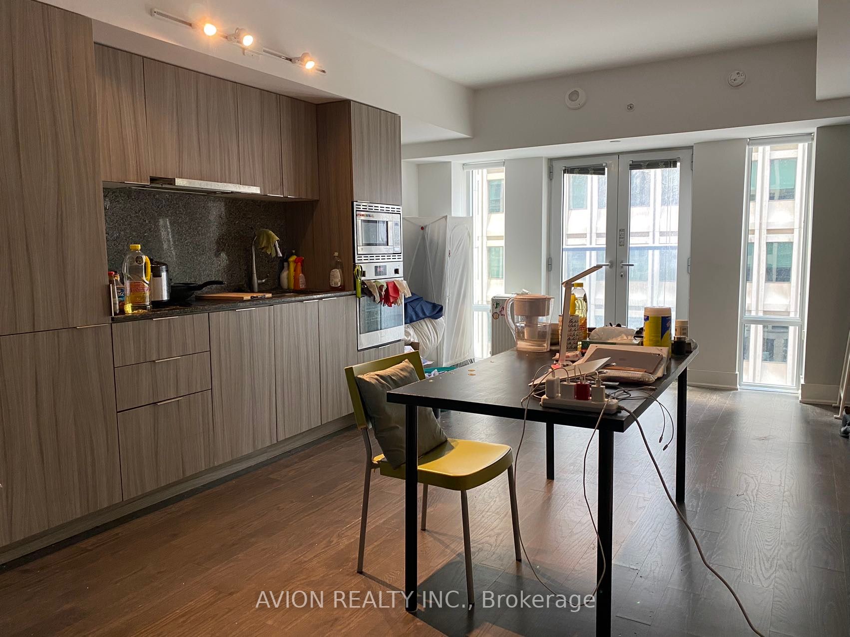 955 Bay Street #523