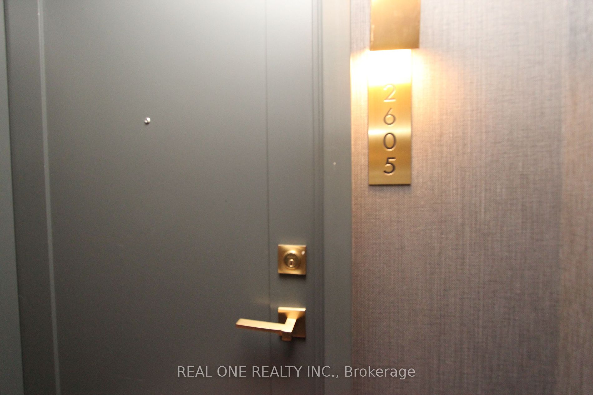 50 Charles St E, #2605