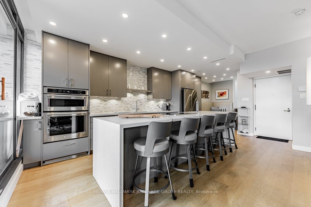 40 Oaklands Avenue, #335