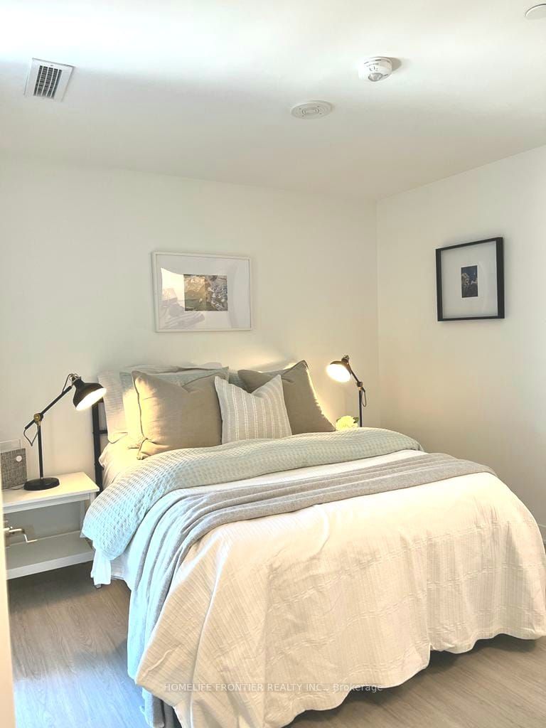 185 Alberta Ave, #506