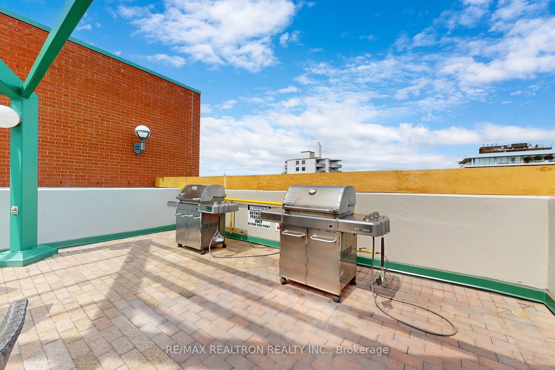 95 Prince Arthur Avenue, #311
