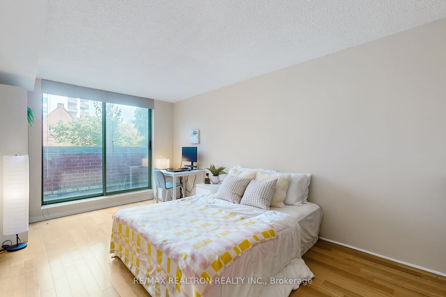 95 Prince Arthur Avenue, #311