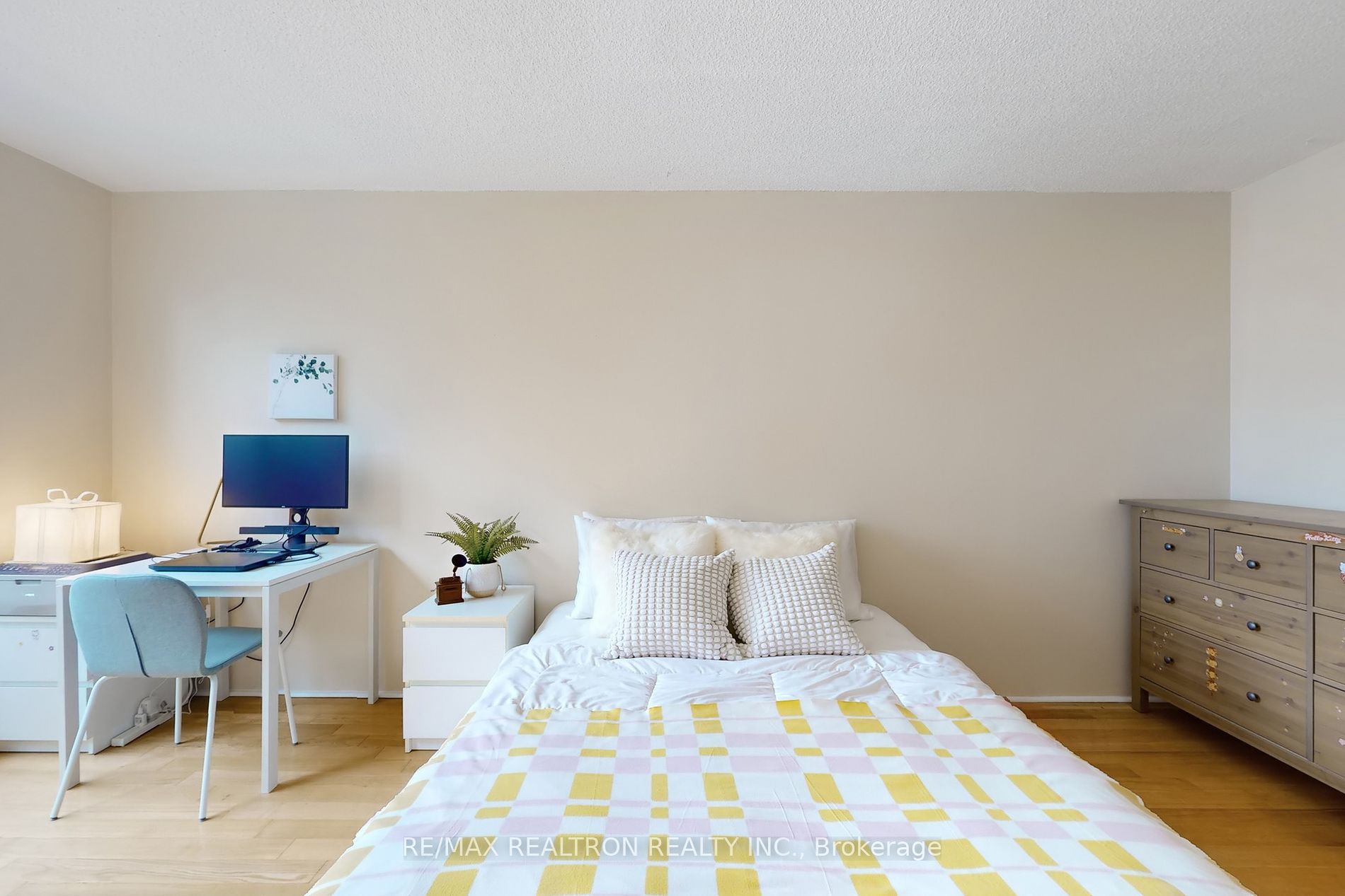 95 Prince Arthur Avenue, #311