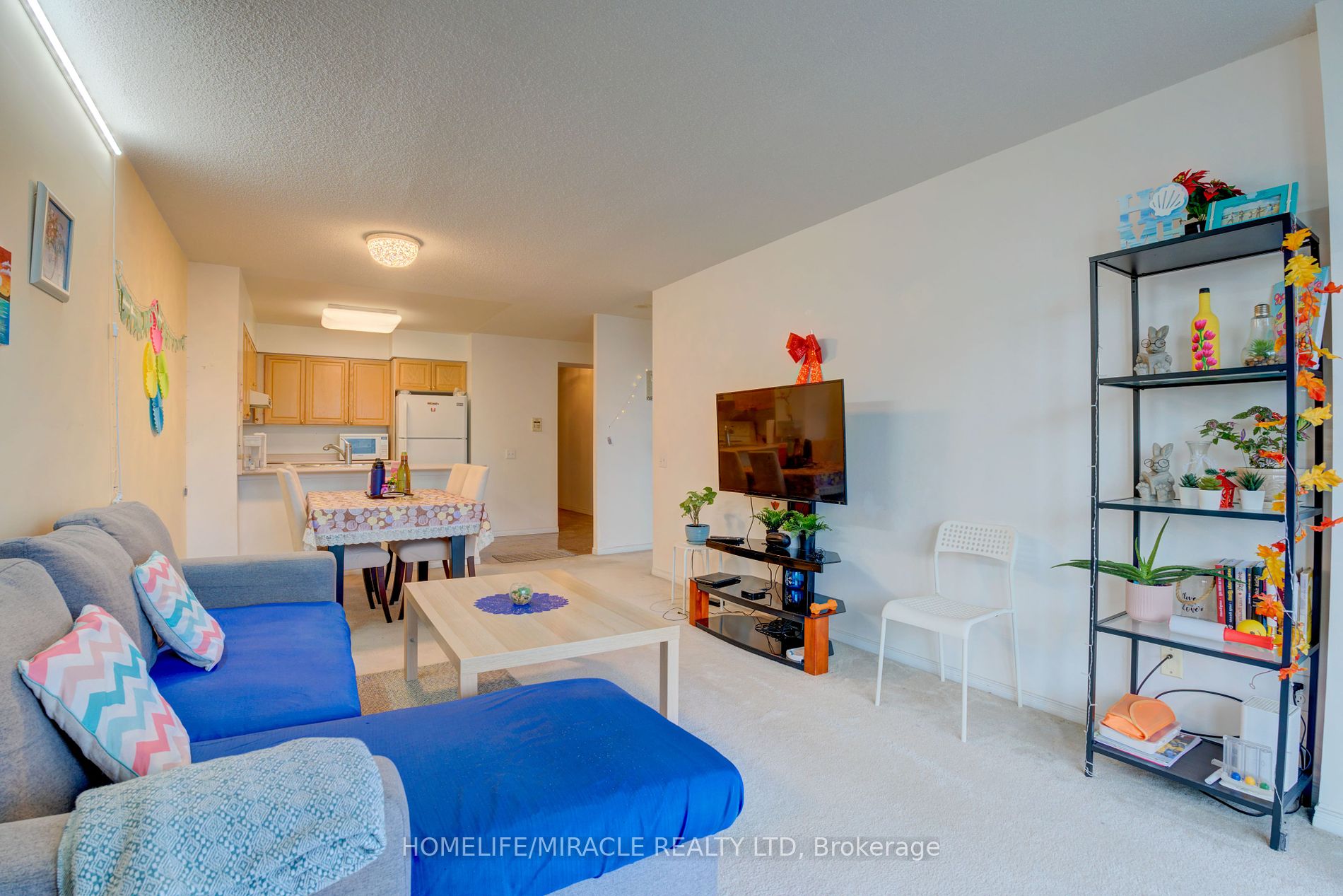 750 Bay St, #2705