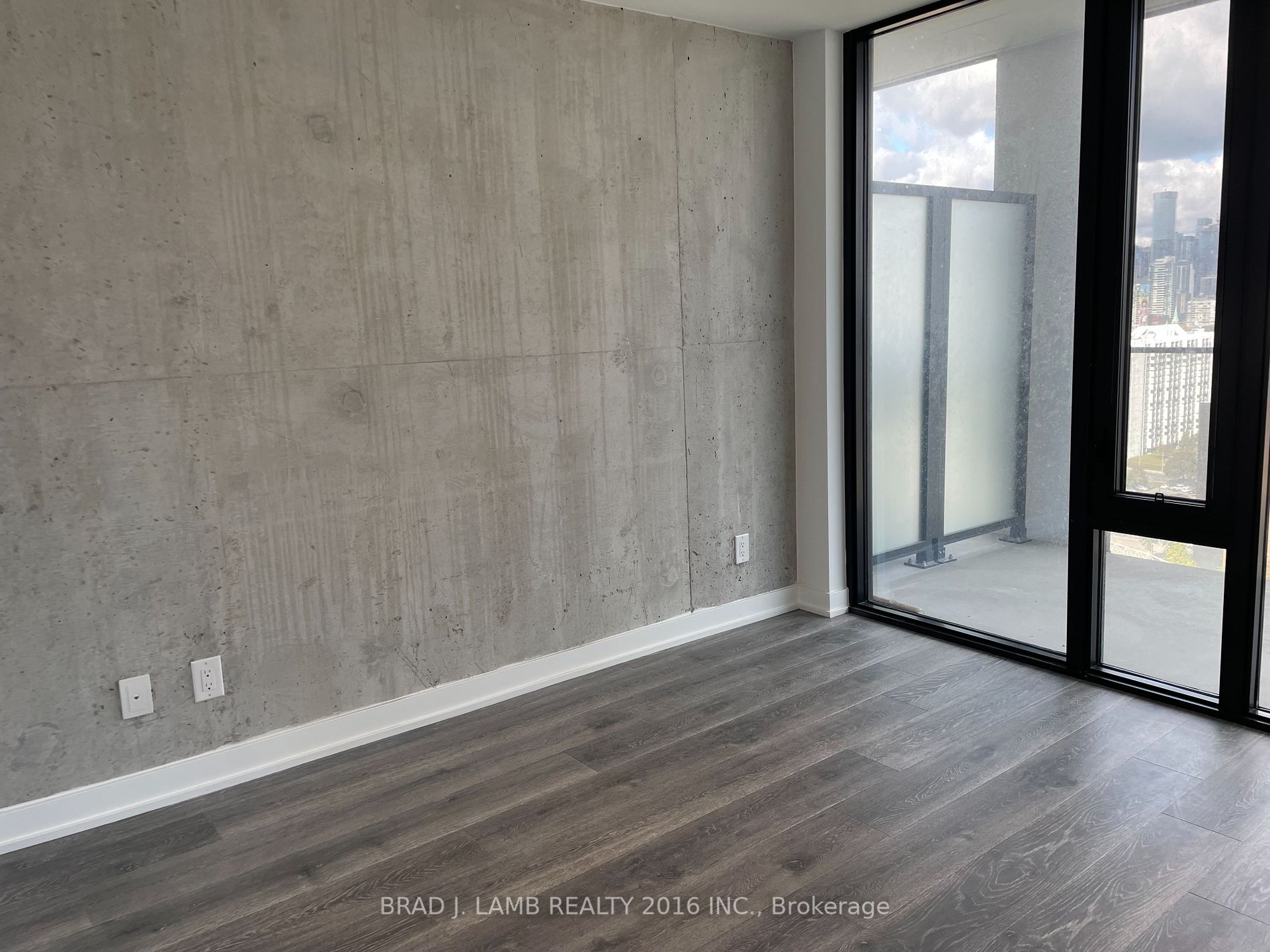 55 Ontario Street, #621