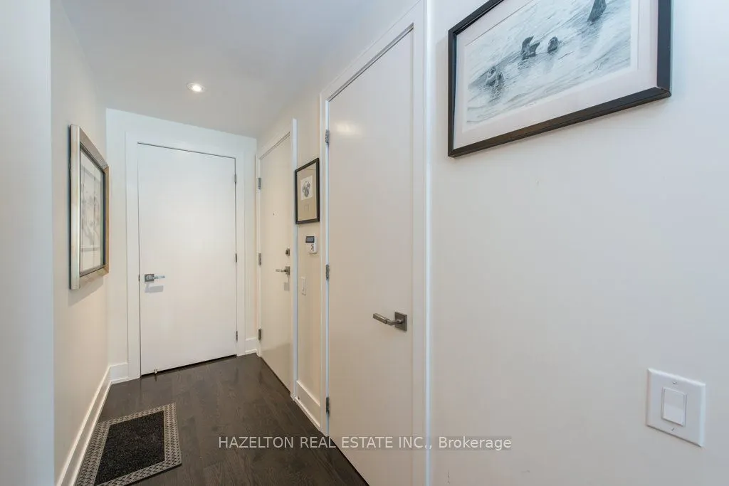 170 Avenue Rd, #211
