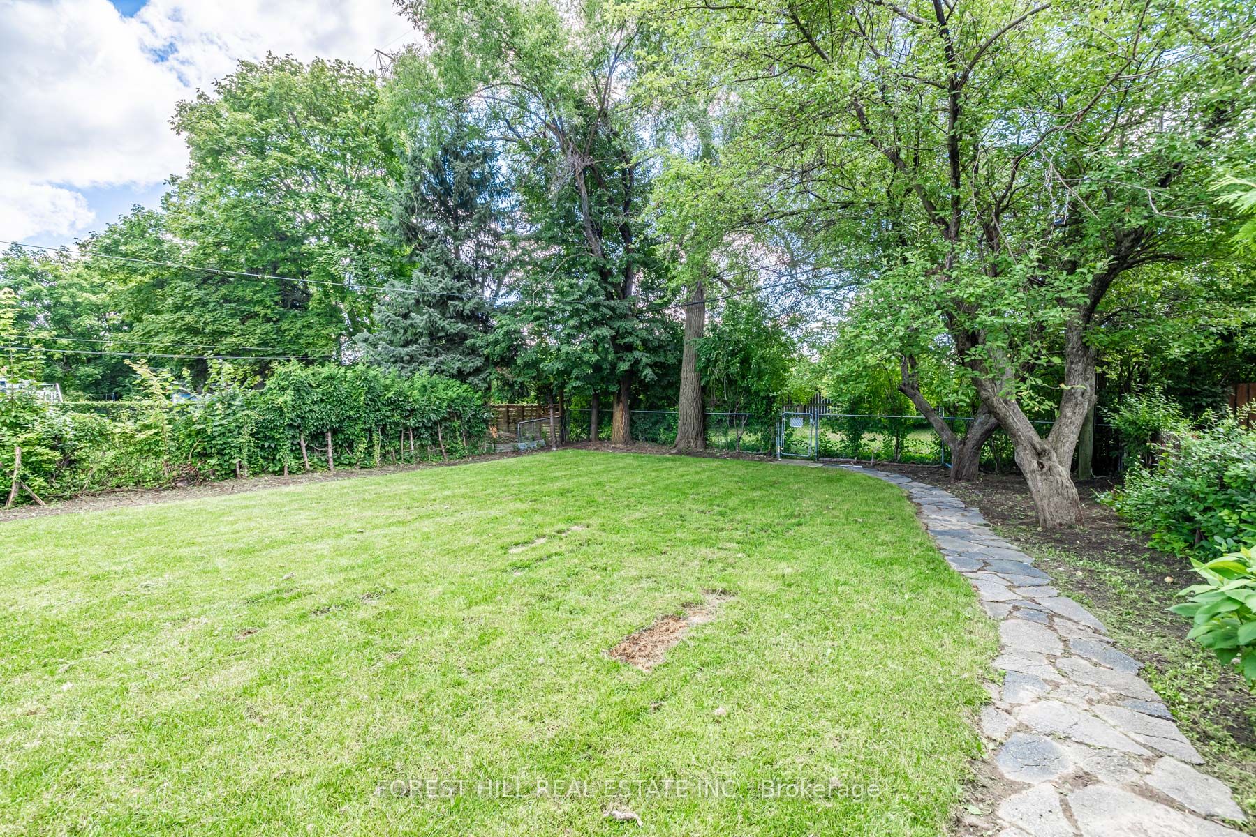 51 Bowerbank Drive