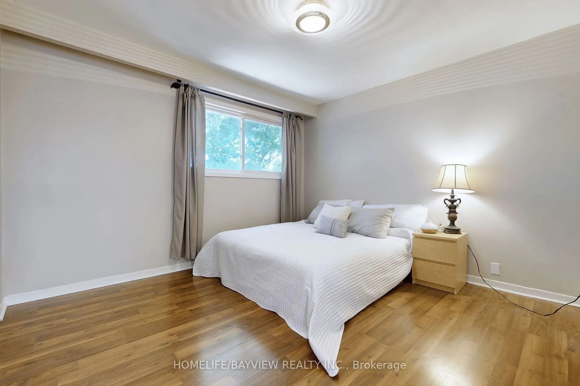 2 Fleming Dr