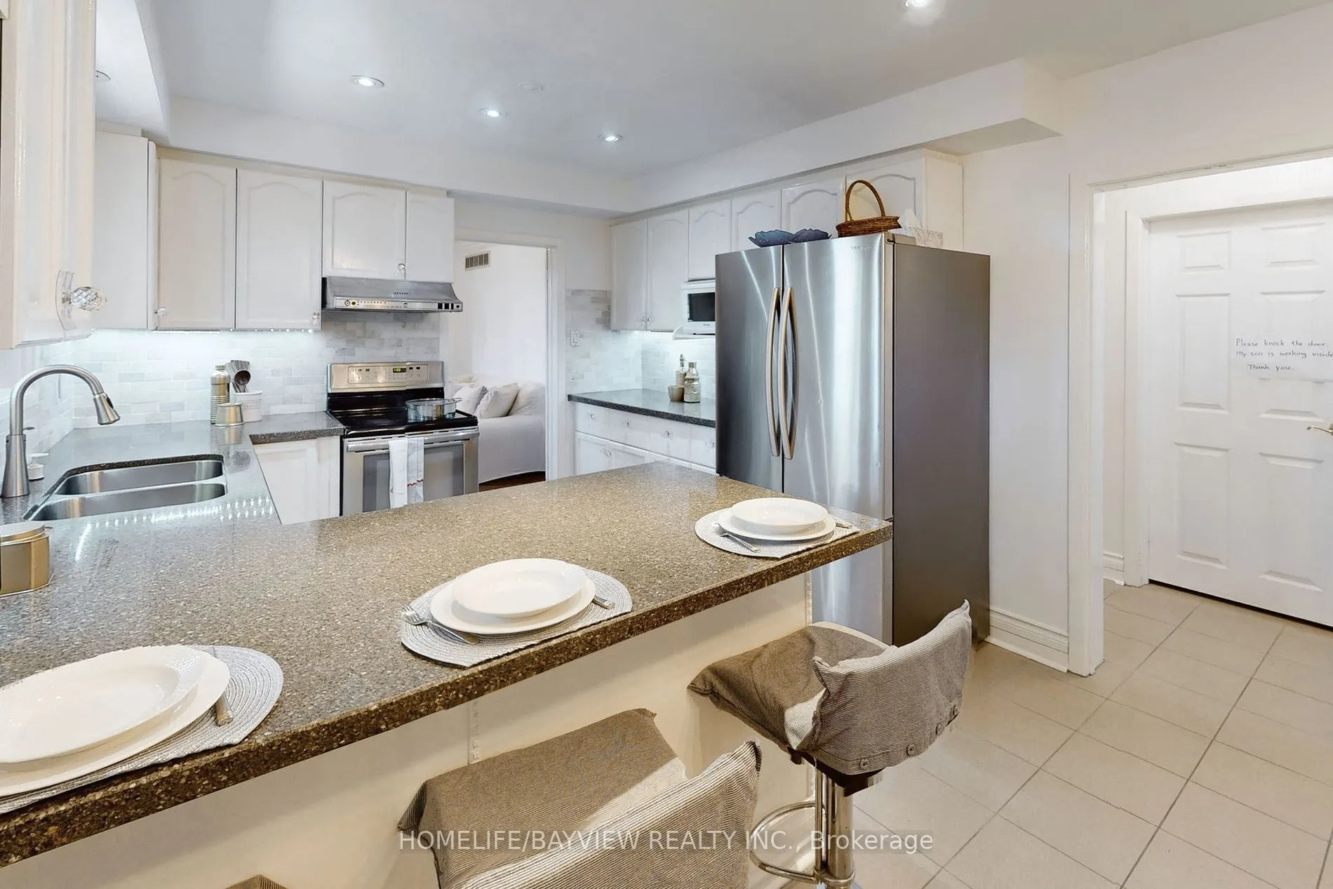 2 Fleming Dr