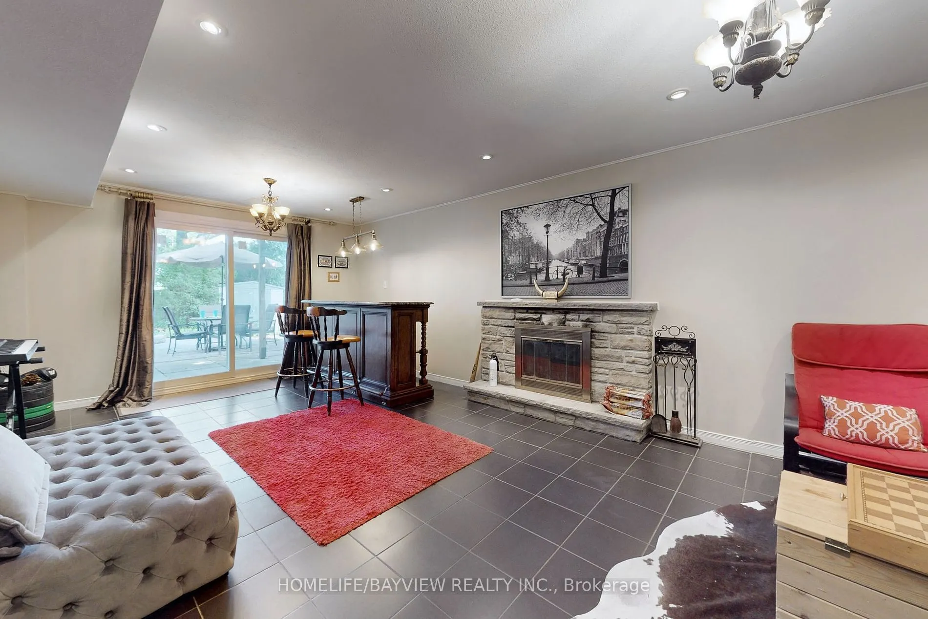 2 Fleming Dr