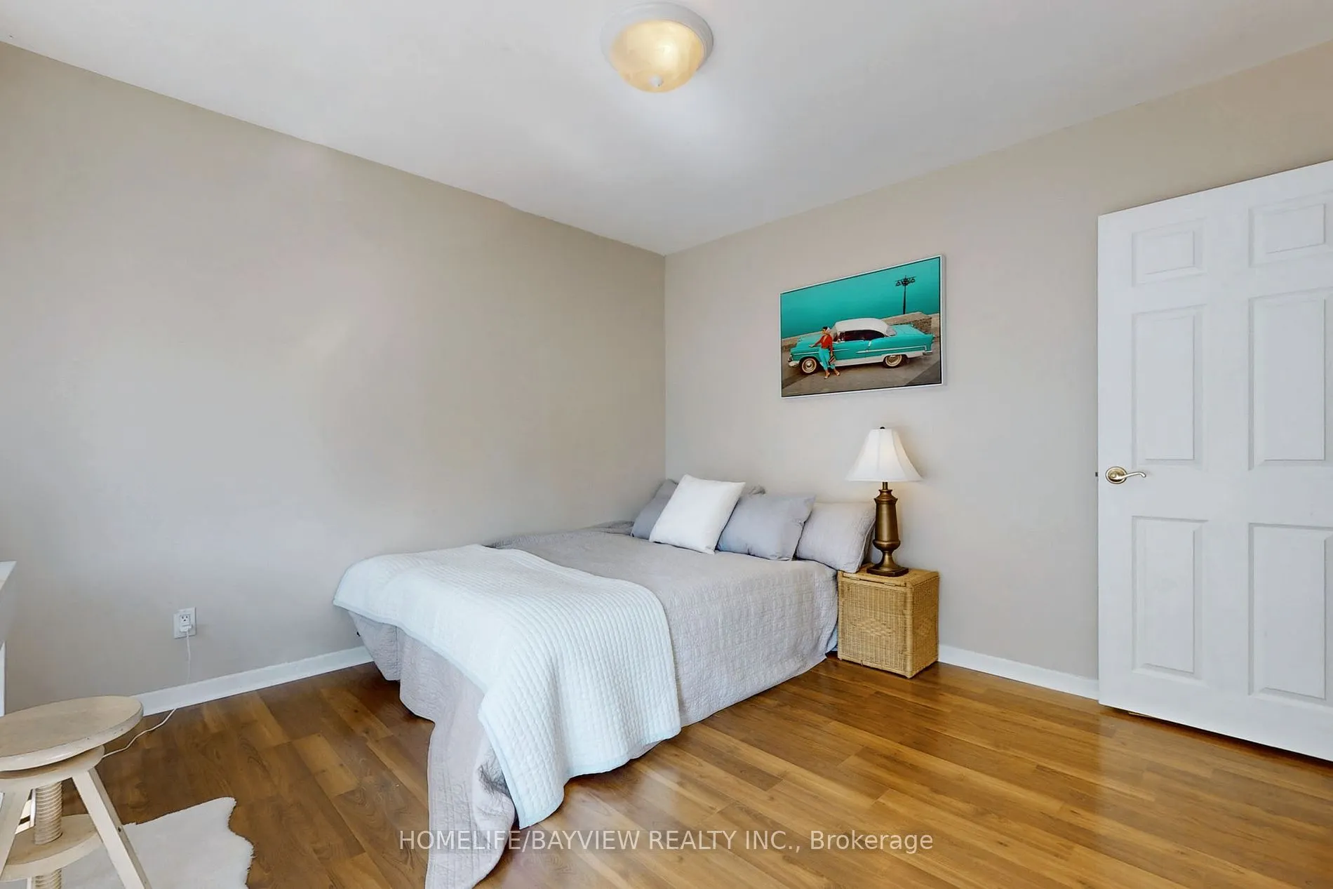2 Fleming Dr