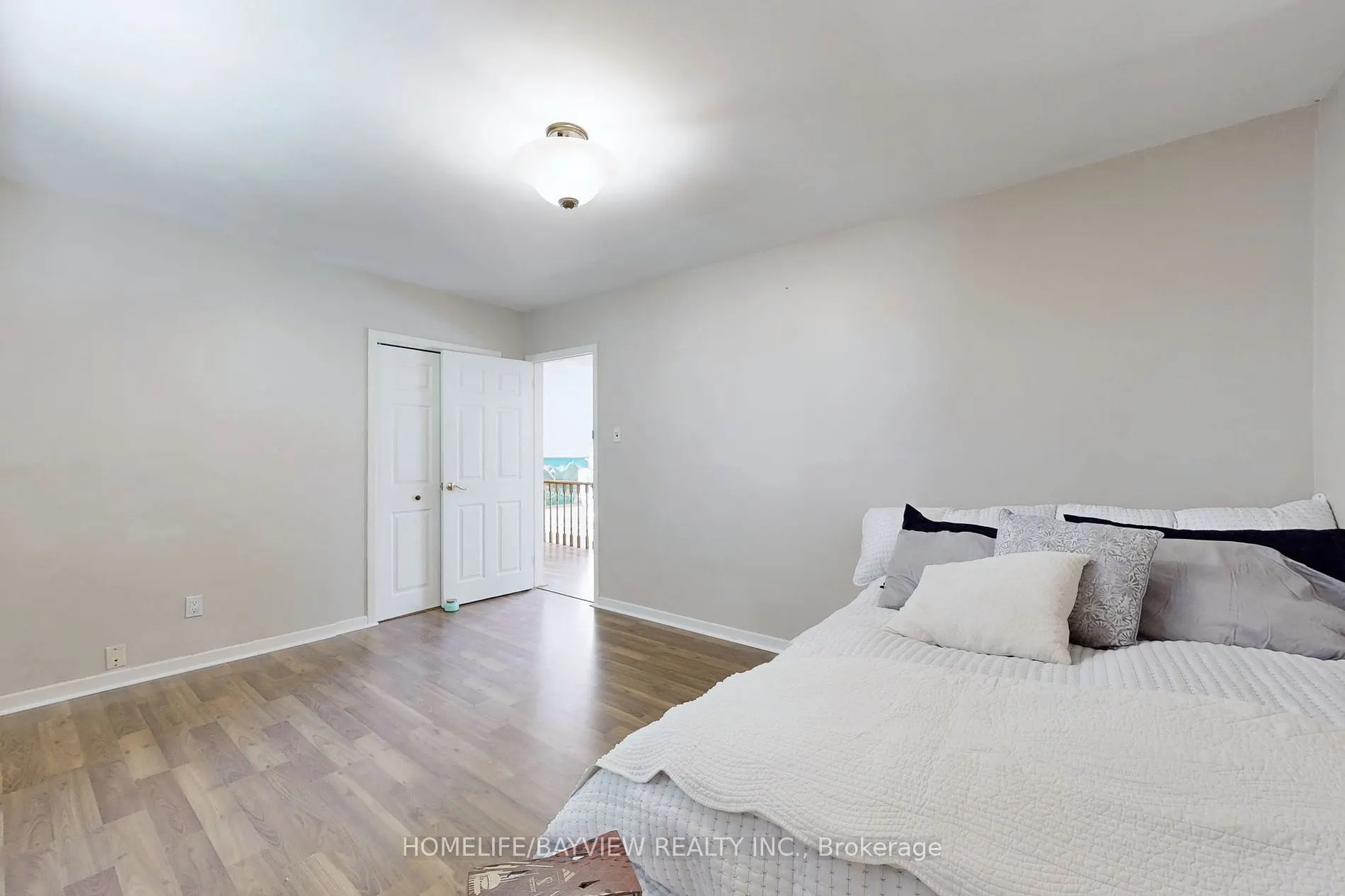 2 Fleming Dr