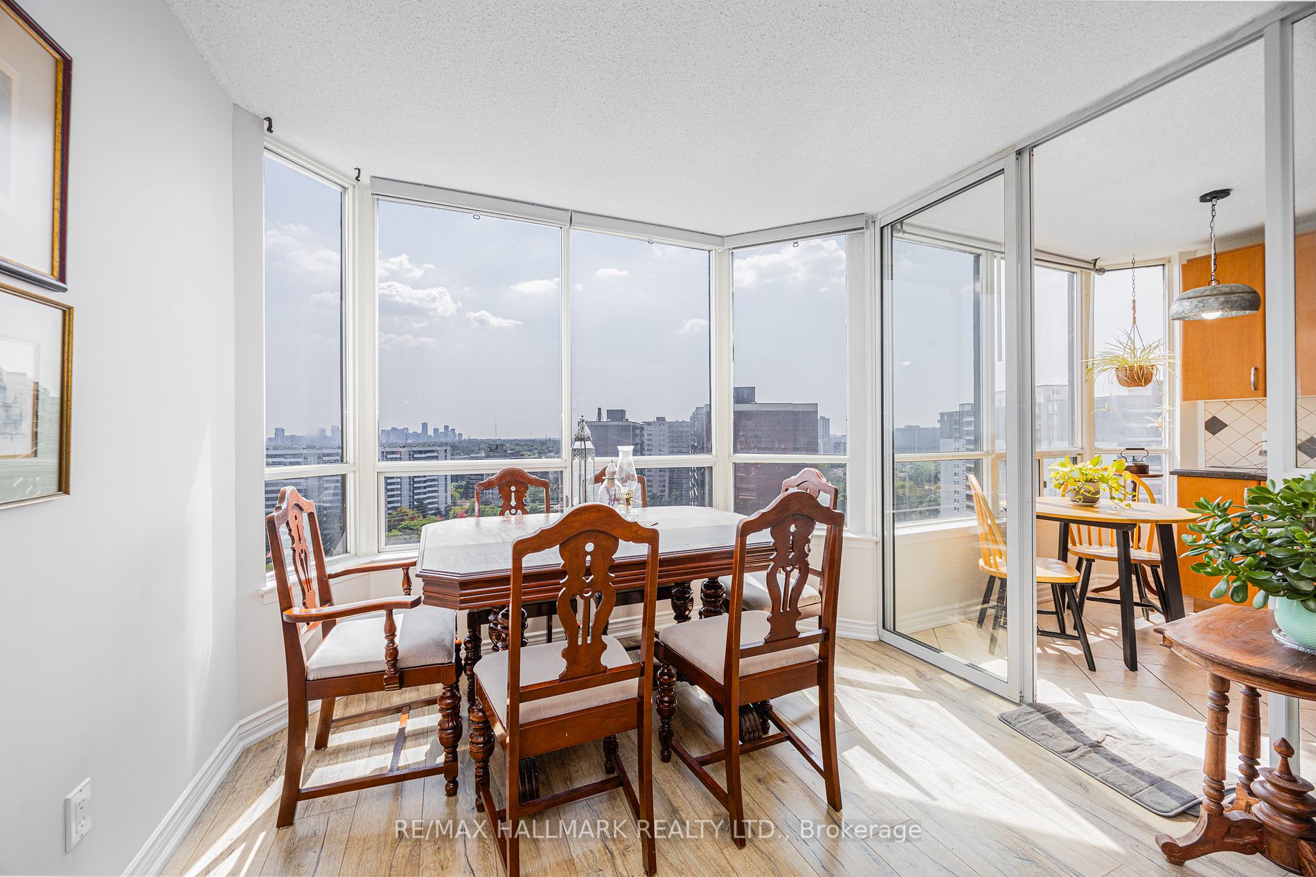 1101 Steeles Ave W, #Ph210
