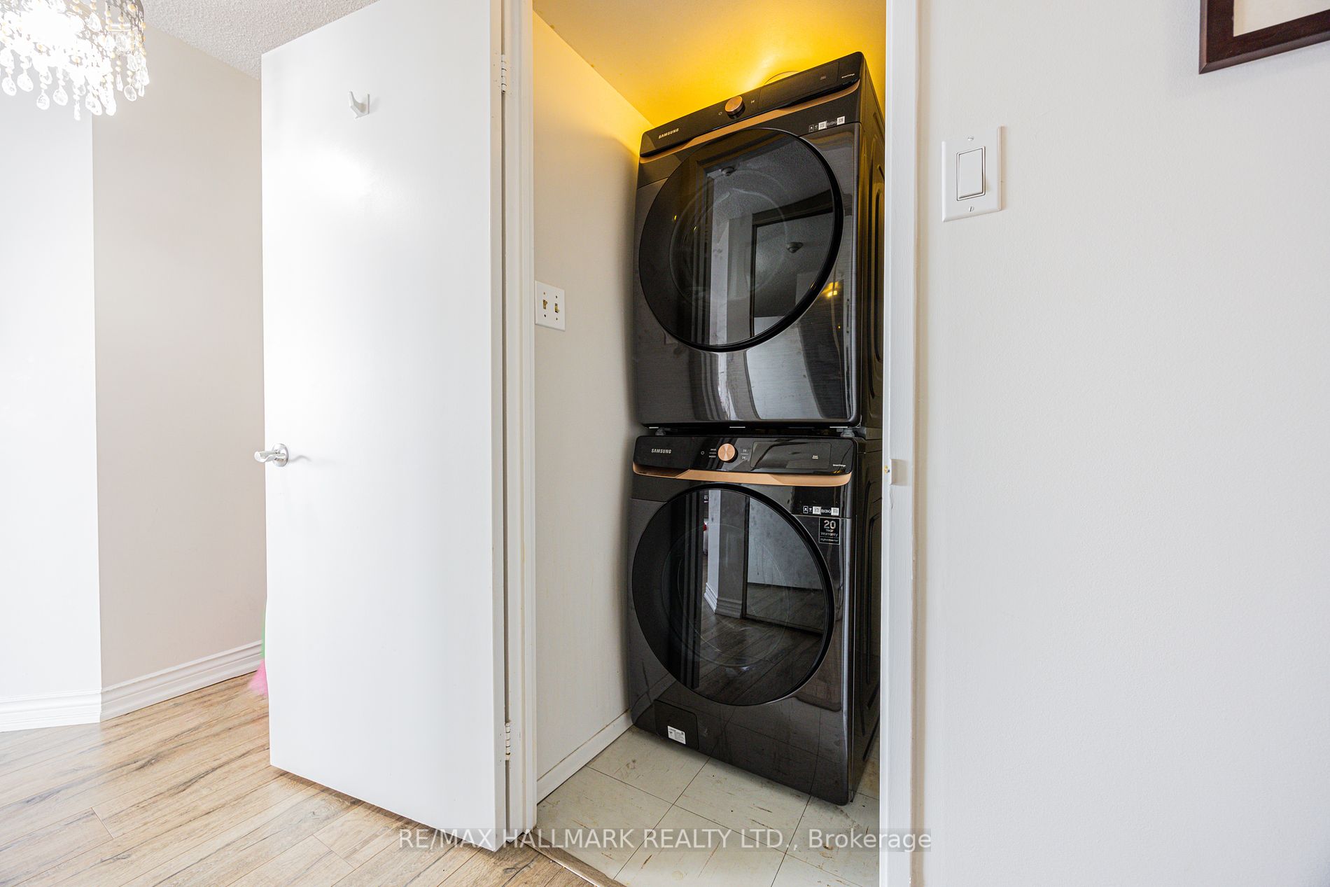 1101 Steeles Ave W, #Ph210