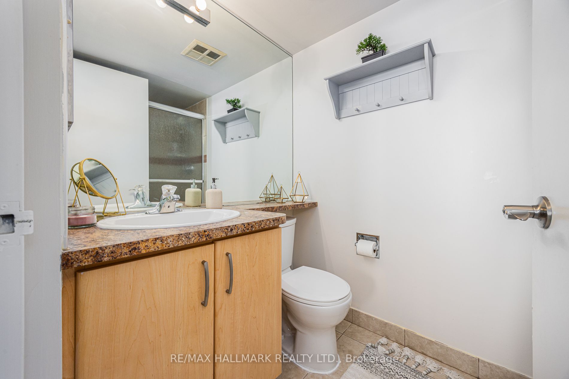 1101 Steeles Ave W, #Ph210