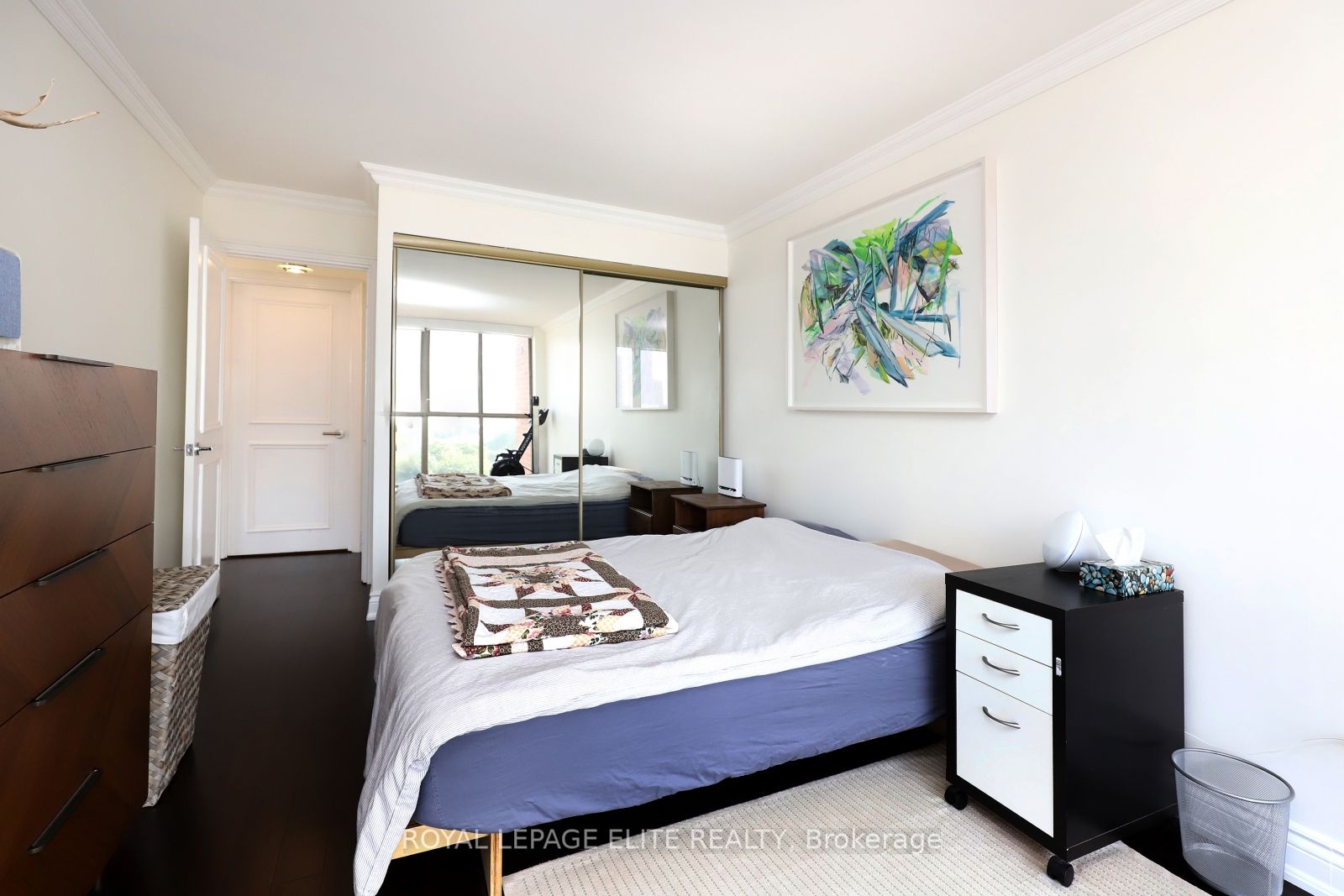 95 LOMBARD St, #904