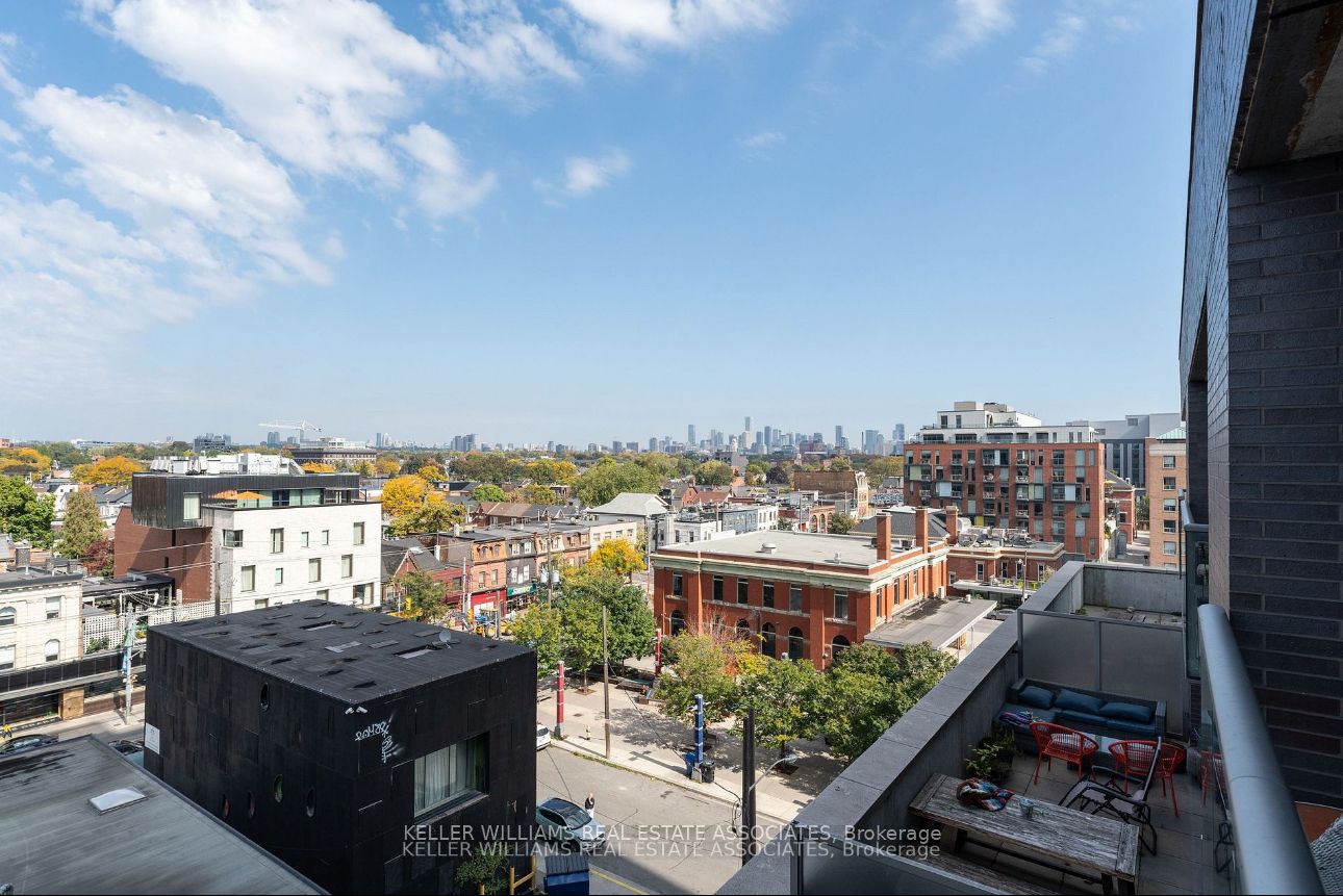 68 Abell St, #837