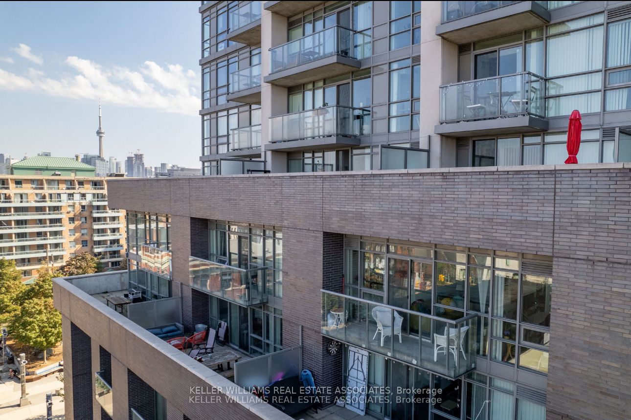 68 Abell St, #837