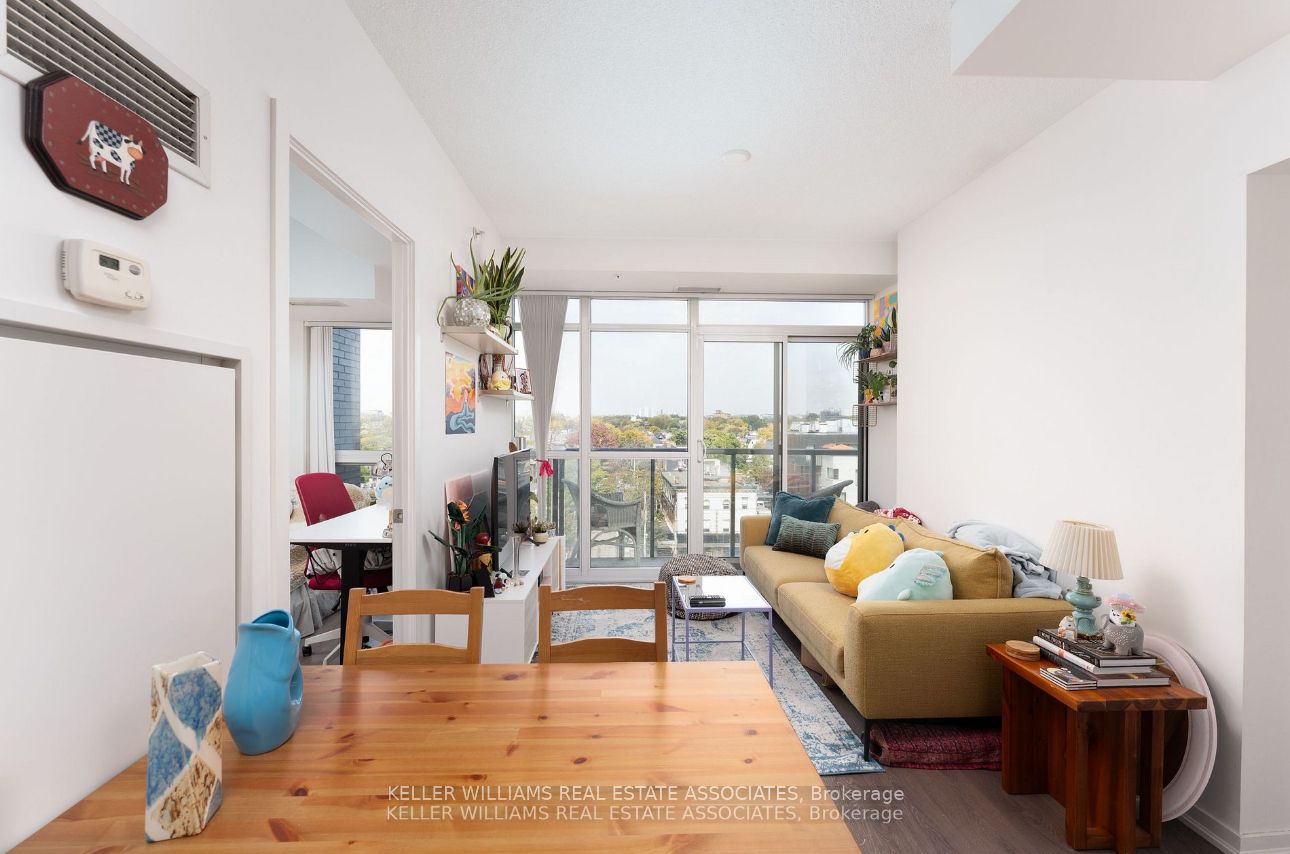 68 Abell St, #837