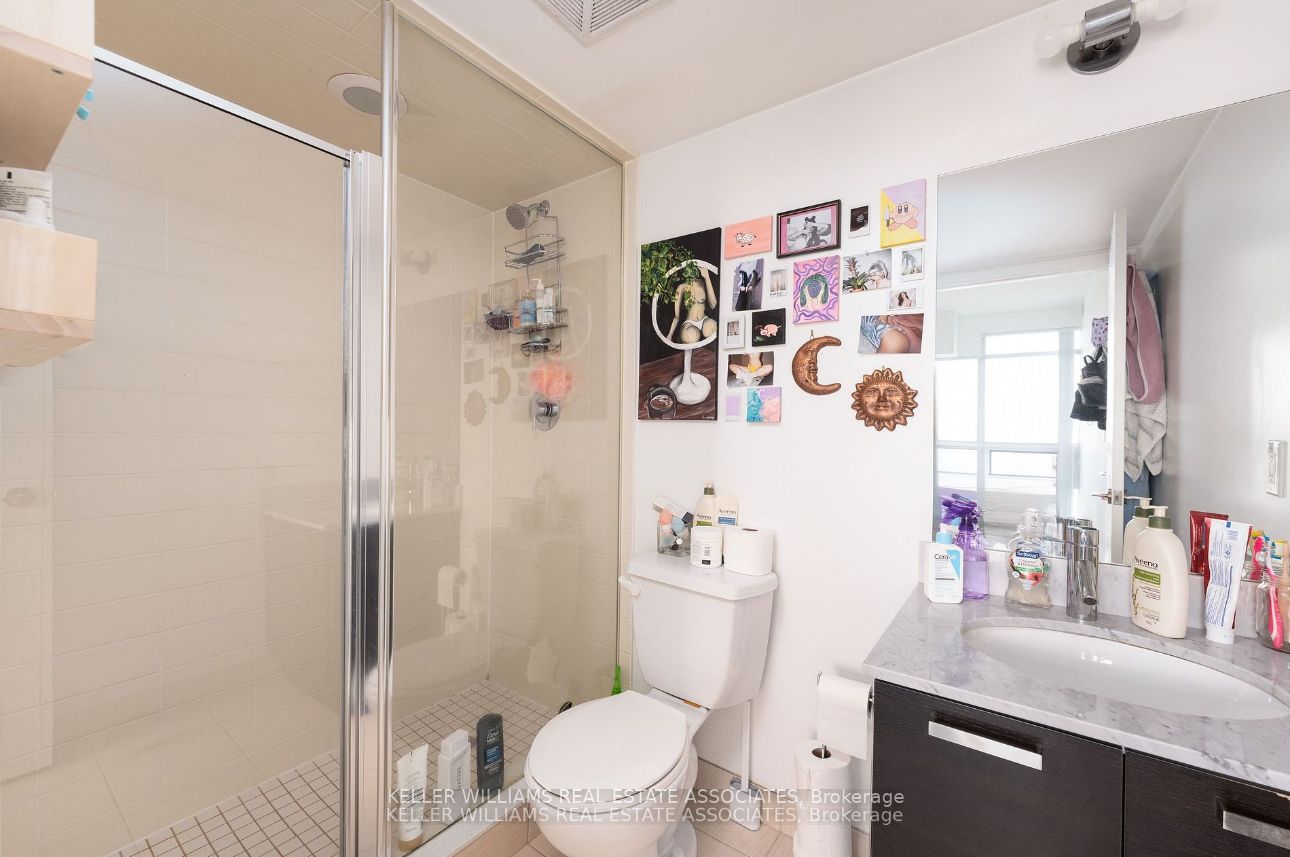 68 Abell St, #837