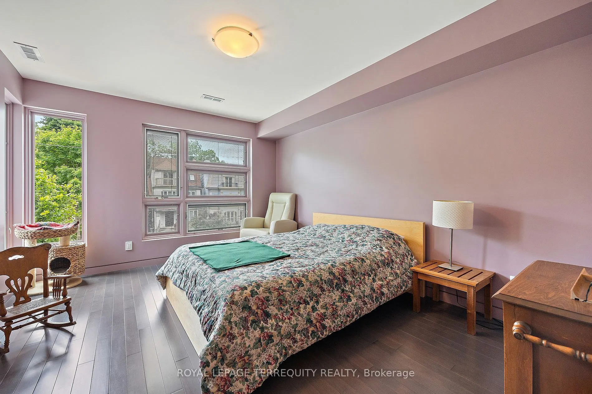 317 Keewatin Ave