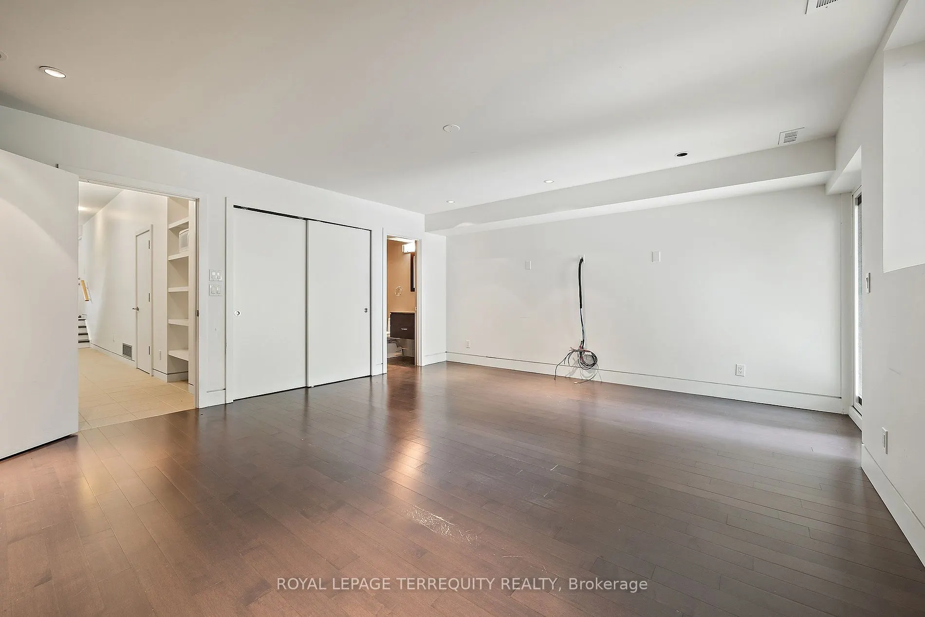 317 Keewatin Ave