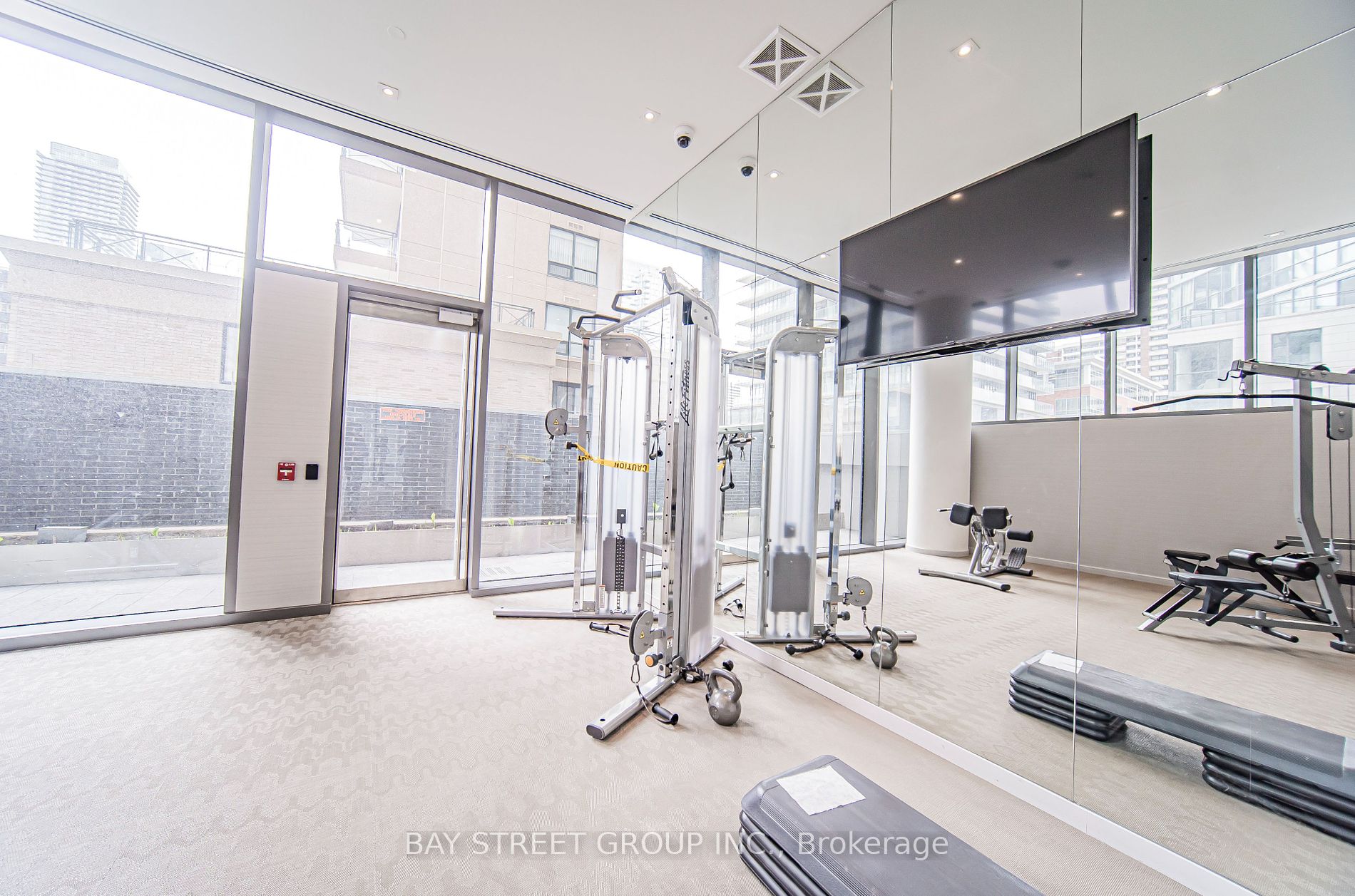 42 Charles St E, #2908