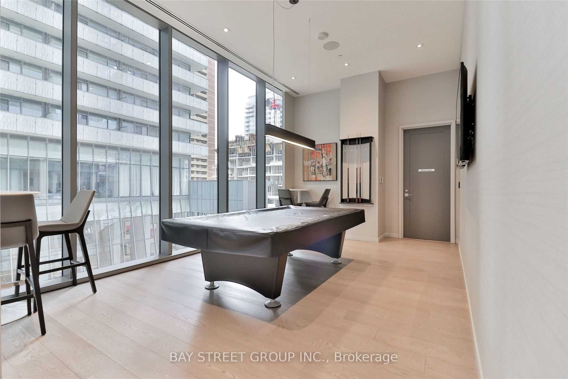 42 Charles St E, #2908