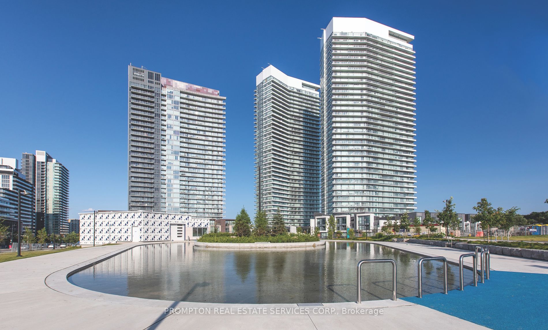 27 McMahon Dr, #3207