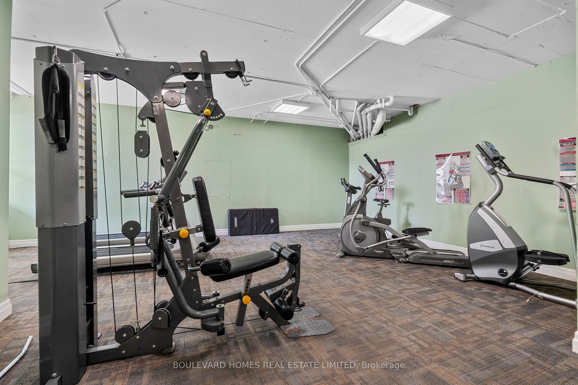 25 Sunrise Ave, #1408