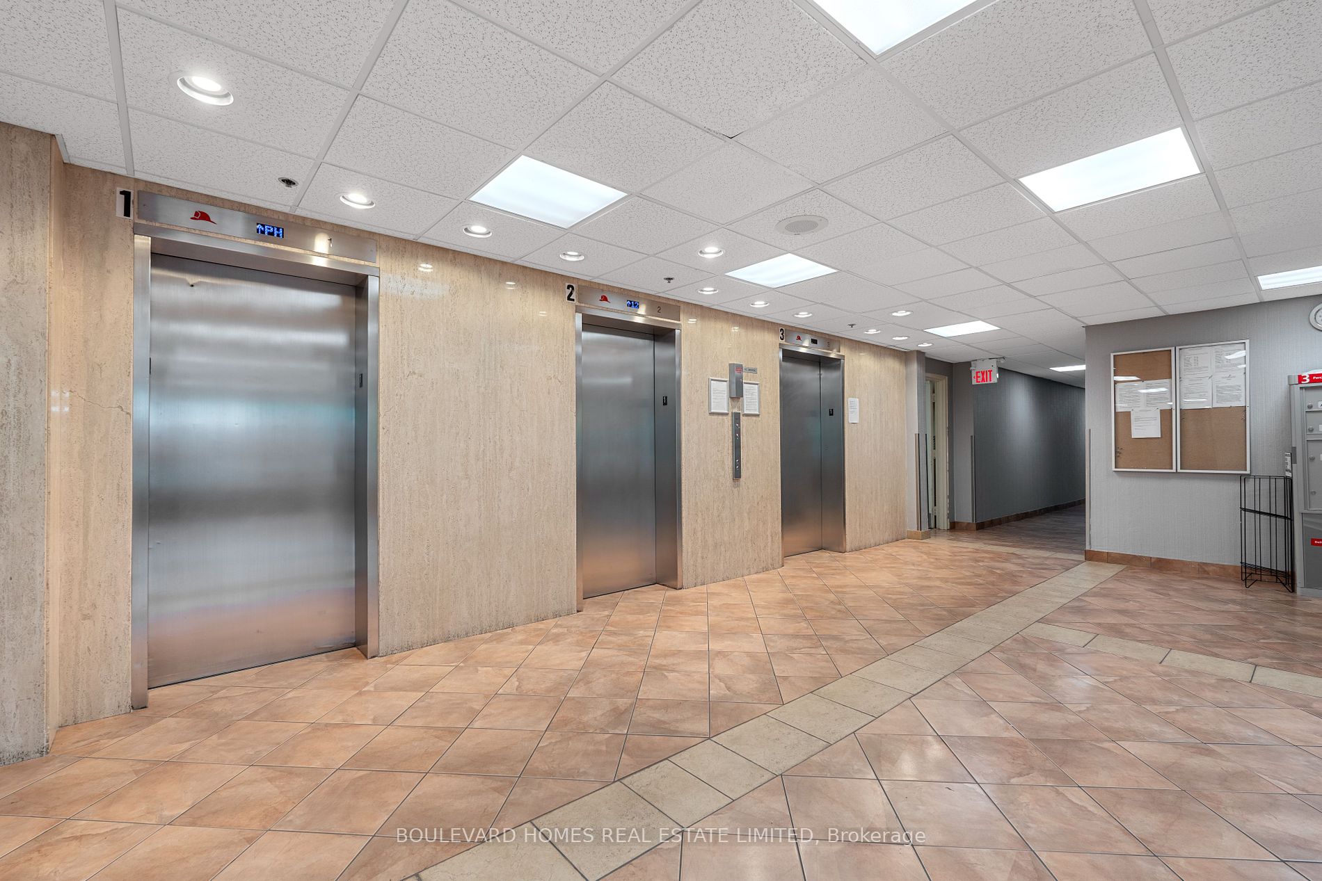 25 Sunrise Ave, #1408