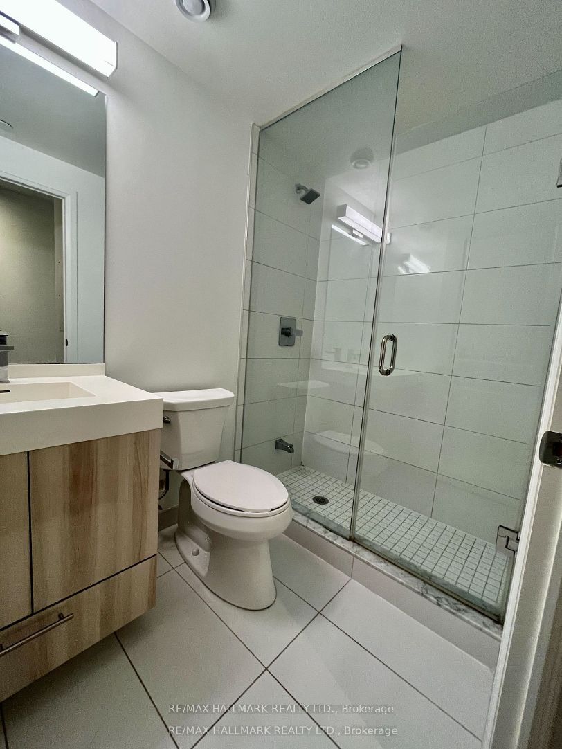 251 Jarvis St, #420